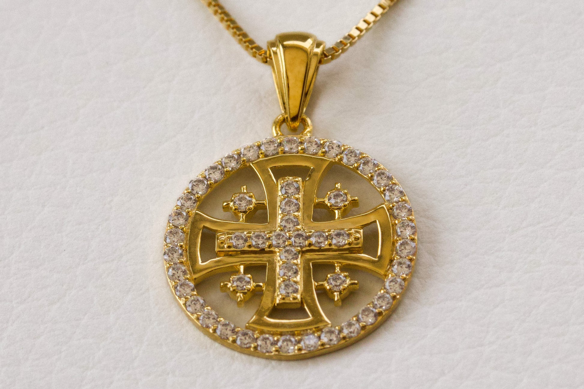 Jerusalem Cross Circle Pendant in Gold-Layerd 925 Sterling Silver with Austrian Crystals