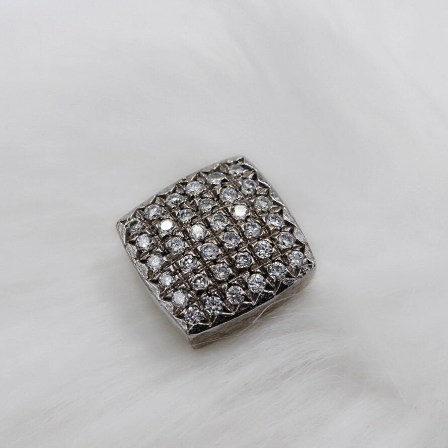 Sparkling Diamonds Square Pendant in White Gold