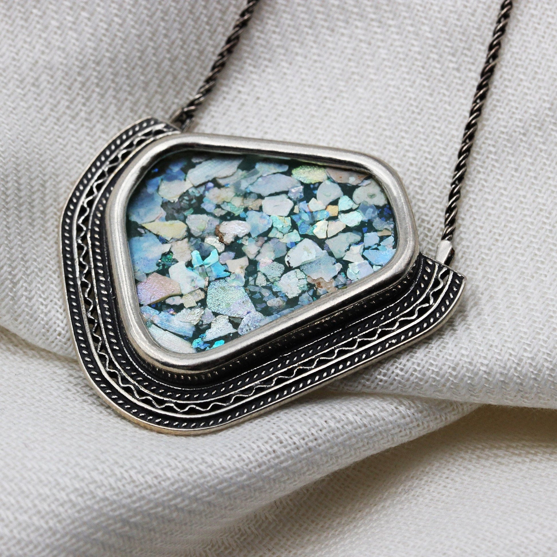 Timeless Roman Glass Necklace with Silver 925 Setting