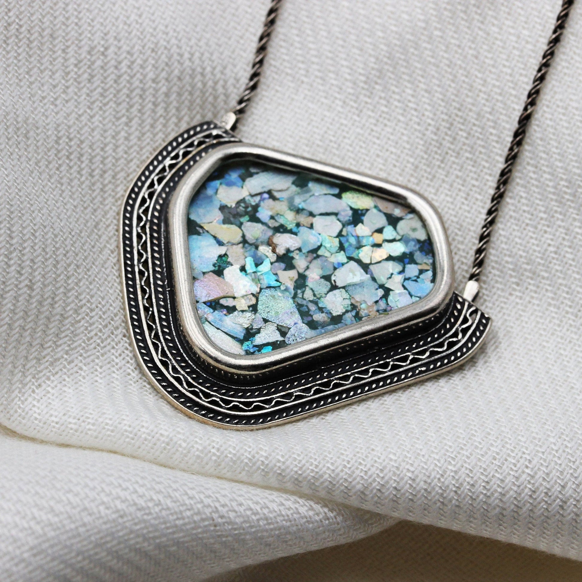 Timeless Roman Glass Necklace with Silver 925 Setting