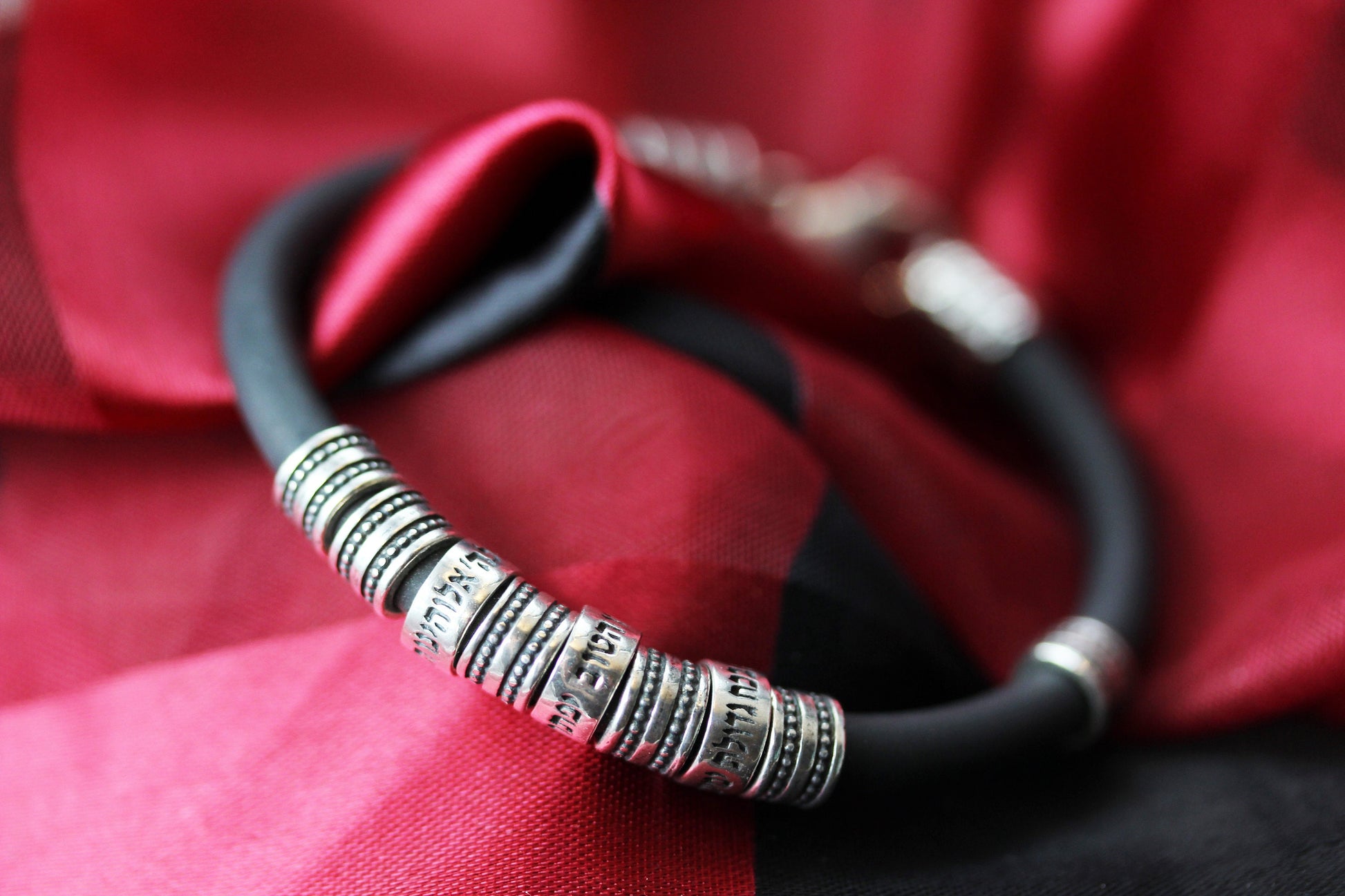 Three Blessings Bracelet in Silicone with Silver 925 Details