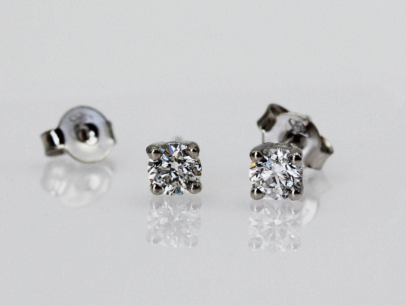 Classic Solitaire Diamond Earrings 0.50ct 14k Gold