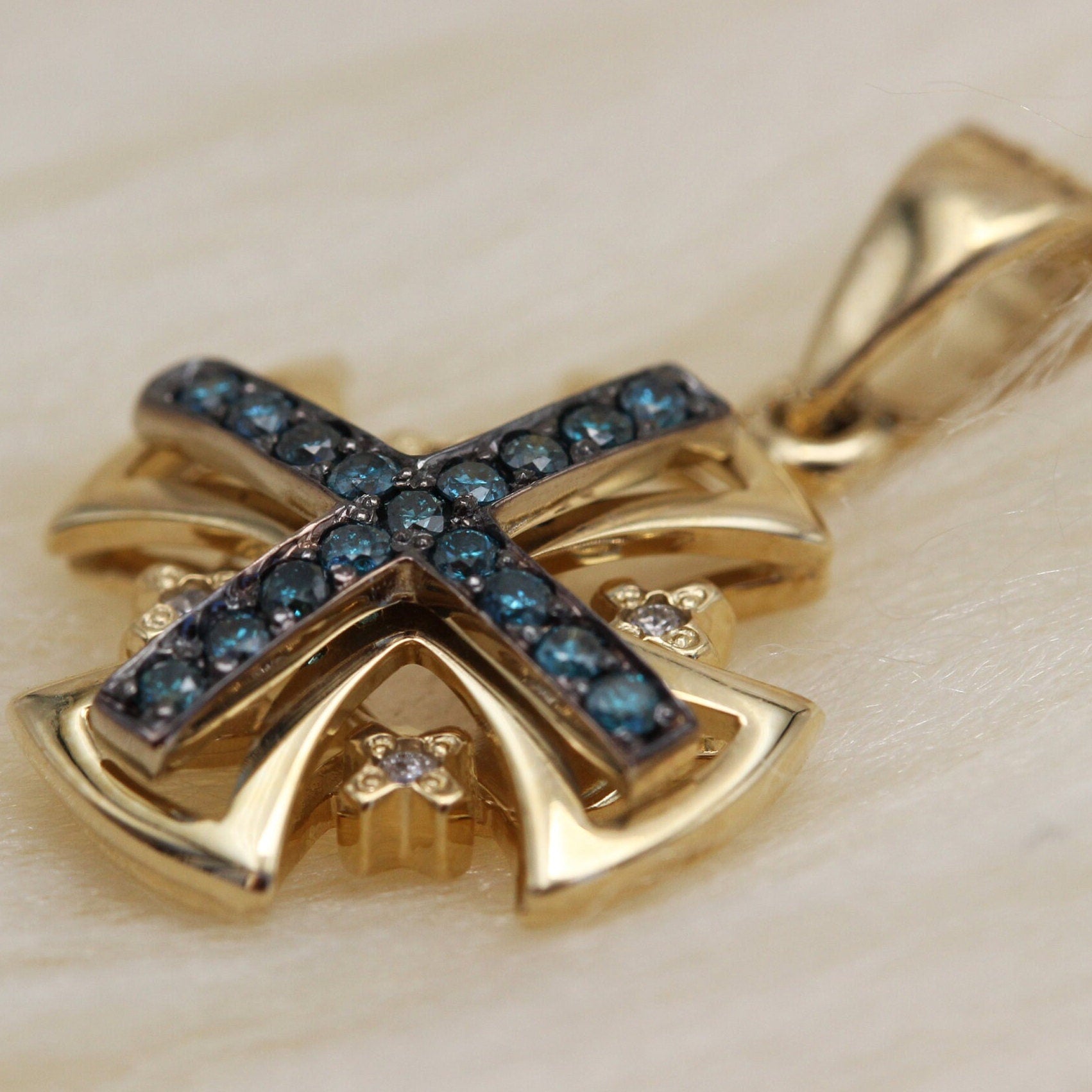 Jerusalem Cross Pendant in 14k Gold with 21 Blue and White Diamonds A Symbol of Faith and Devotion
