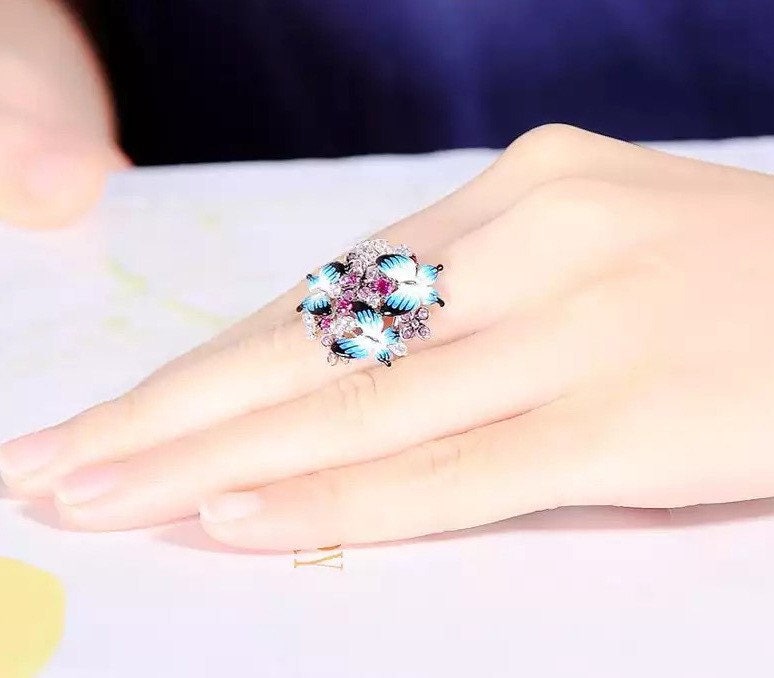 Elegant Colorful Butterfly Ring