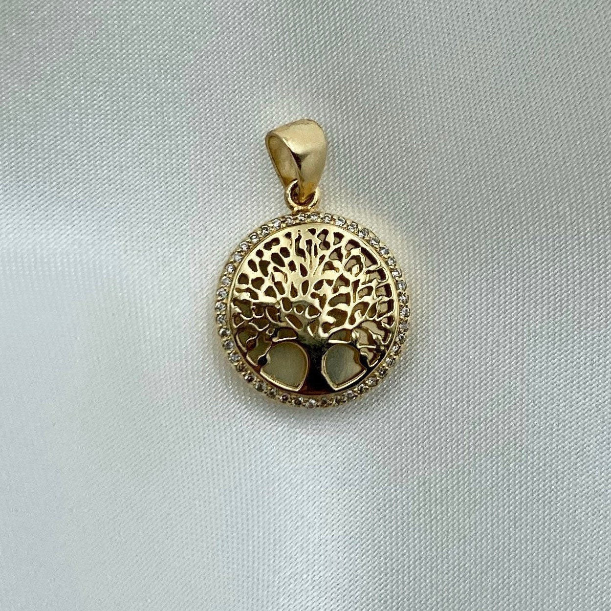 Tree of Life Pendant in 14k Gold with White Diamonds
