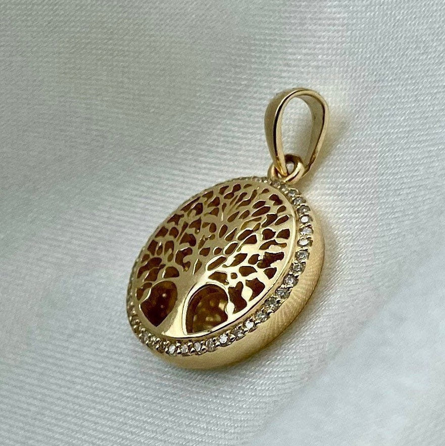 Tree of Life Pendant in 14k Gold with White Diamonds