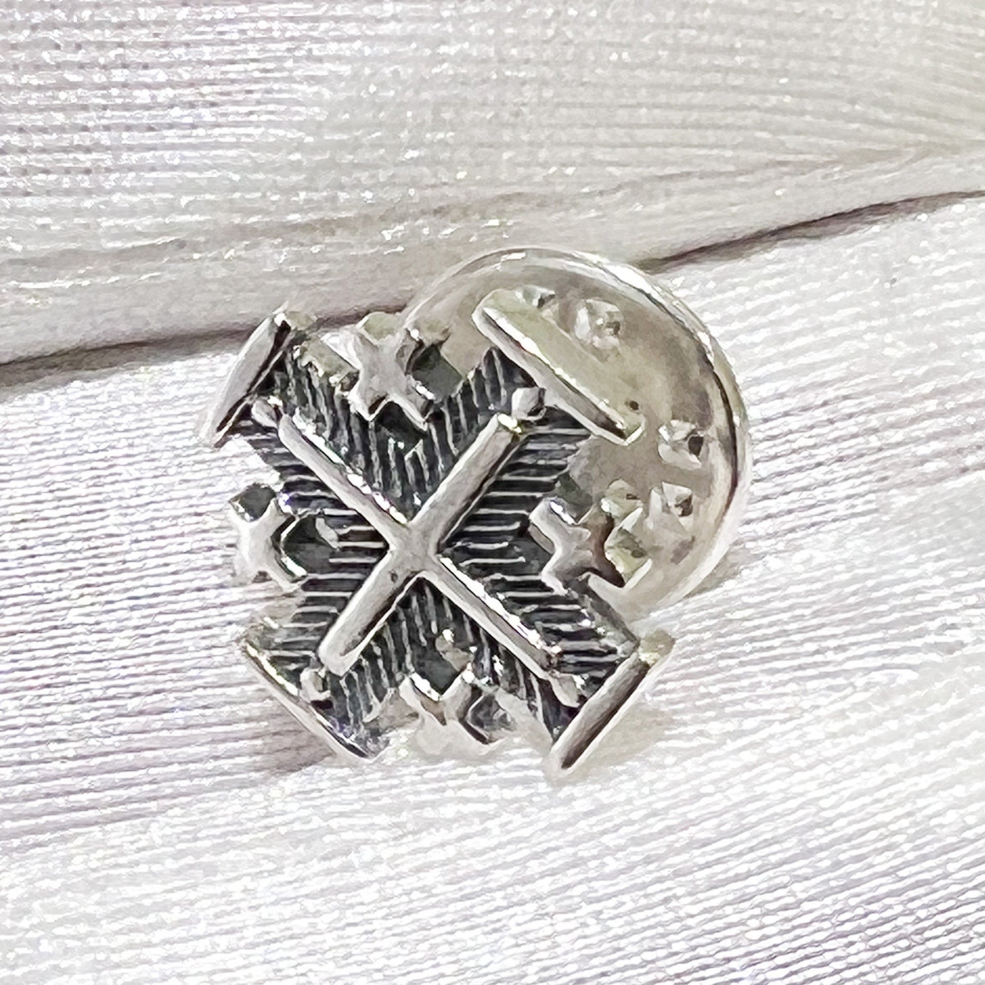 Elegant Jerusalem Cross Pin in Sterling Silver 925 - Spiritual Gift