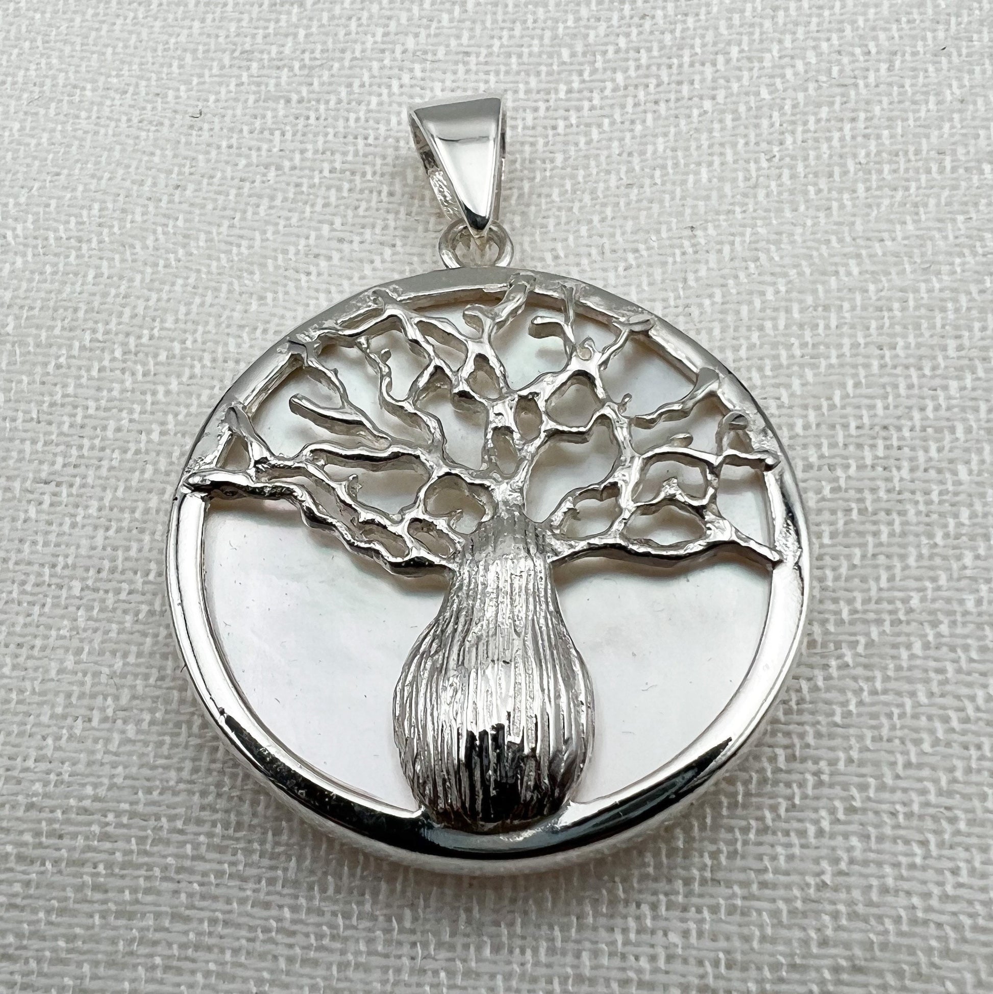 Tree of Life Pendant in Sterling Silver 925 with Mother of Pearl