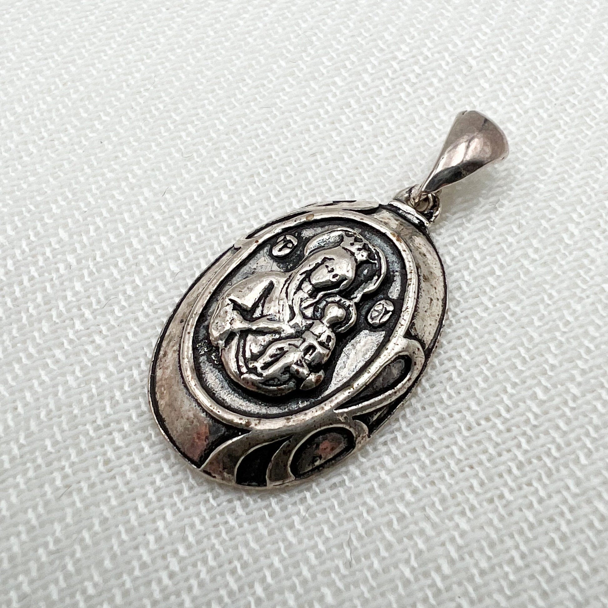 Mary and Baby Jesus Icon Silver 925 Pendant