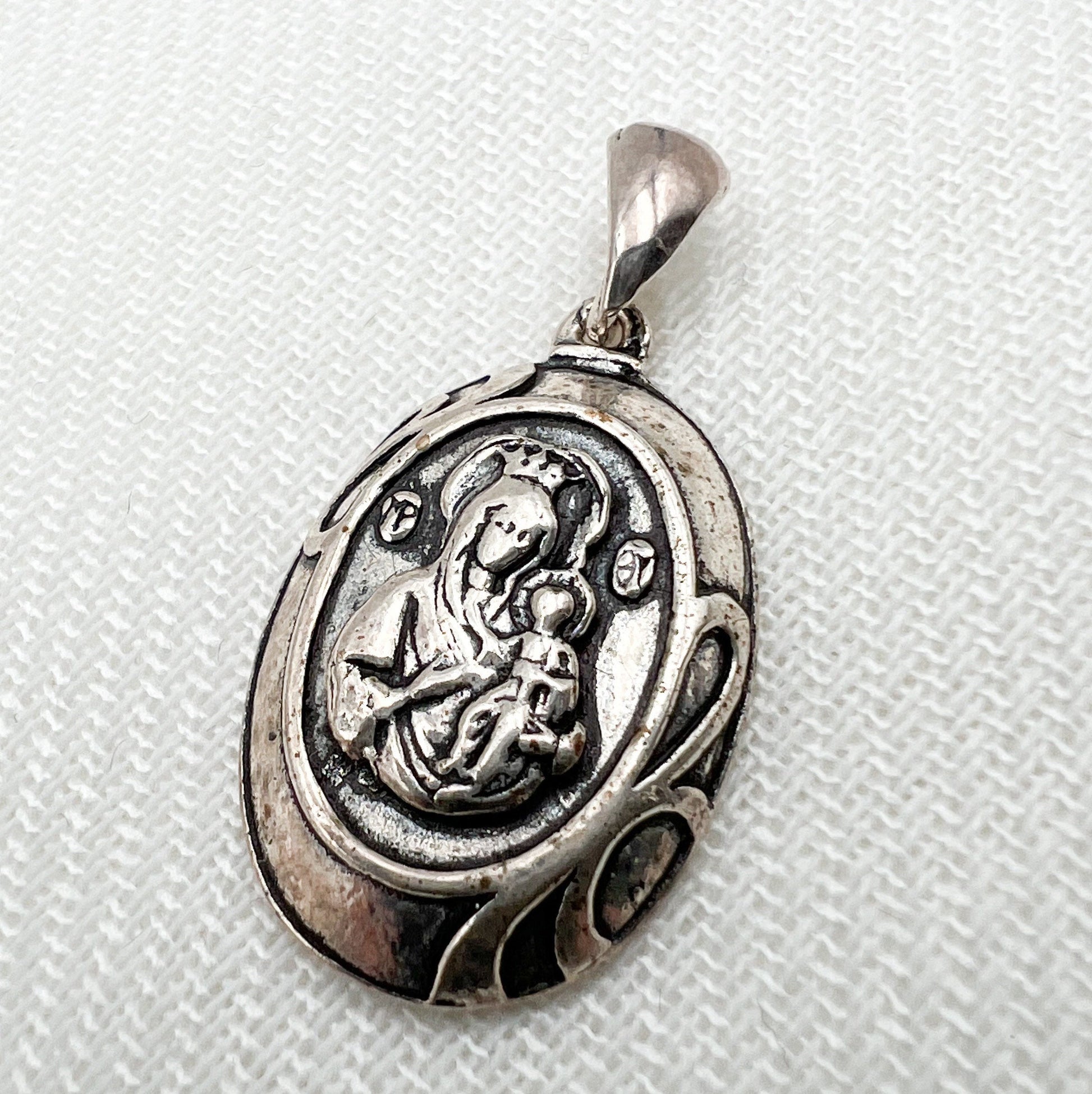 Mary and Baby Jesus Icon Silver 925 Pendant