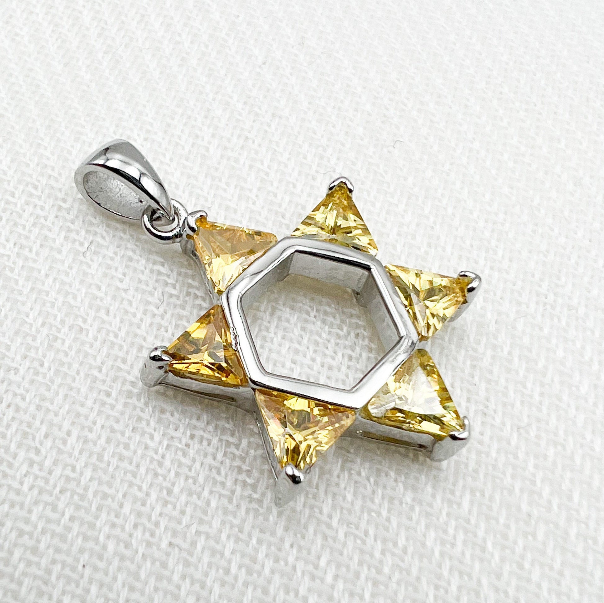 David Star Pendant in Sterling Silver with Yellow Zircon Stones