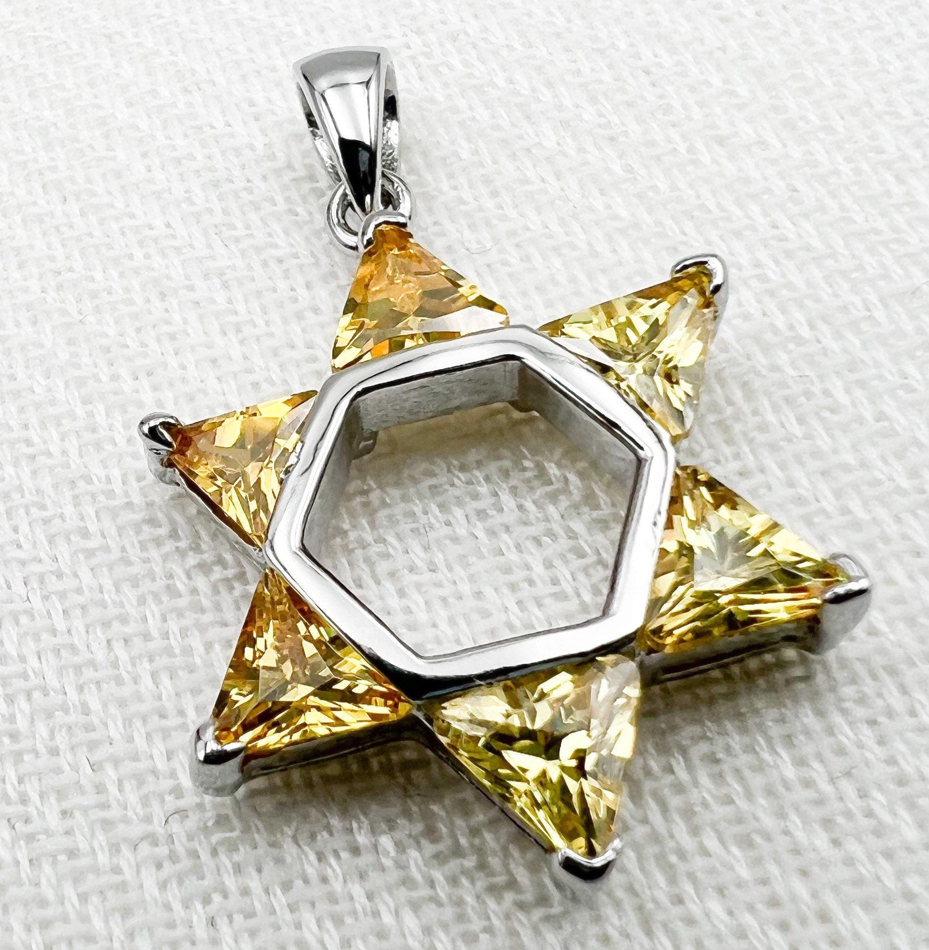 David Star Pendant in Sterling Silver with Yellow Zircon Stones