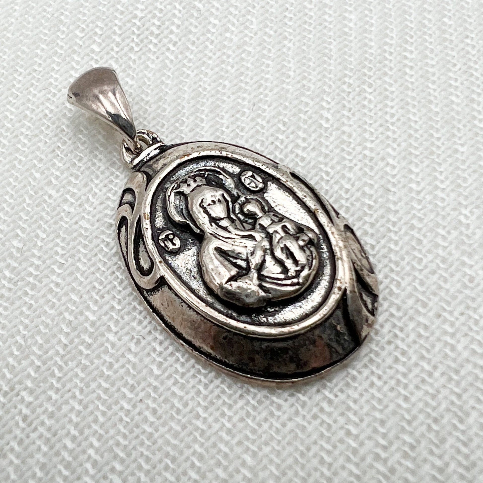 Mary and Baby Jesus Icon Silver 925 Pendant