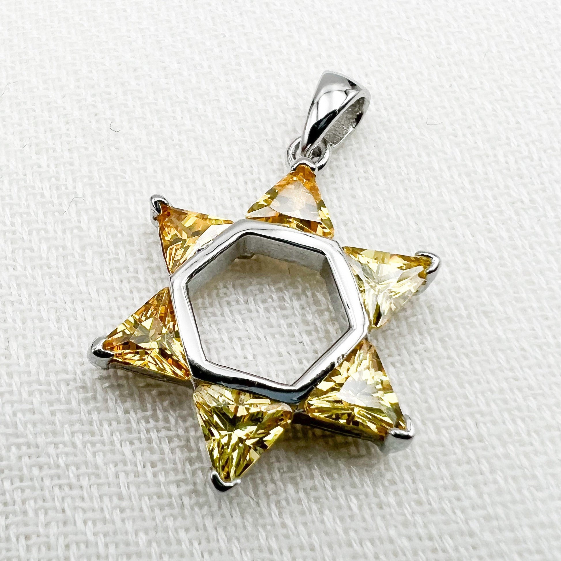 David Star Pendant in Sterling Silver with Yellow Zircon Stones