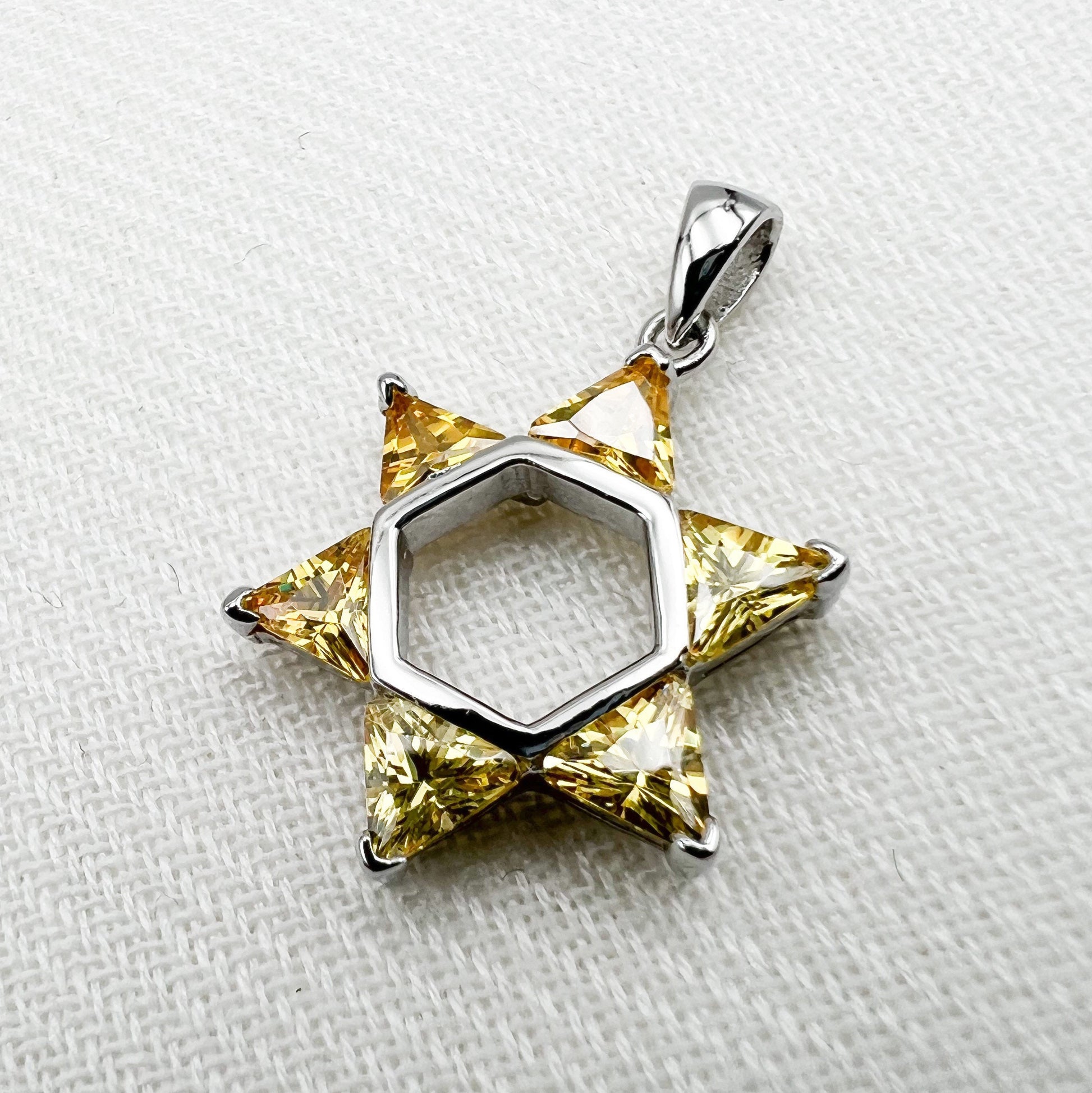 David Star Pendant in Sterling Silver with Yellow Zircon Stones