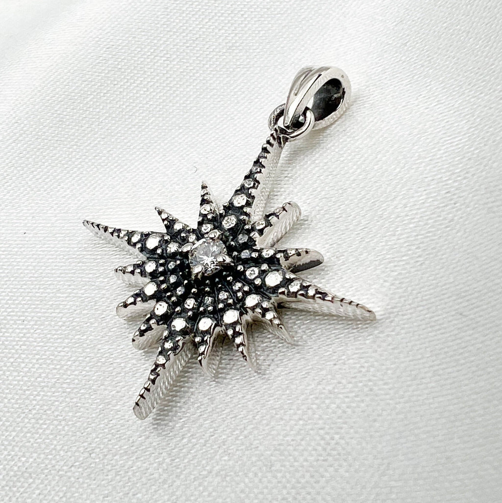 Elegant Star of Bethlehem Necklace in Silver 925 with Zircons and Included Chain