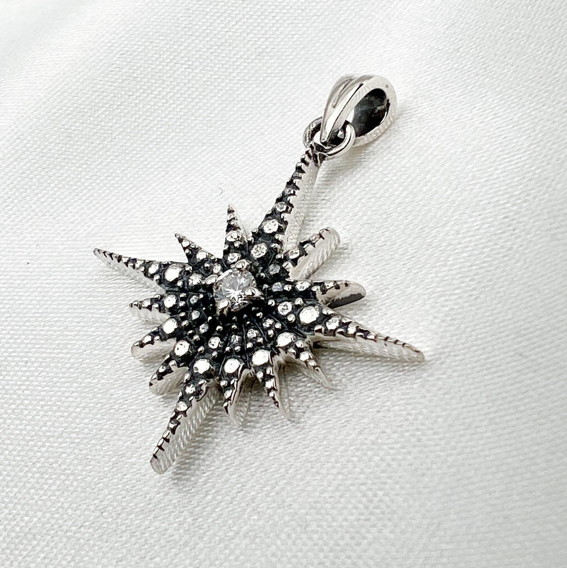 Elegant Star of Bethlehem Necklace in Silver 925 with Zircons and Included Chain