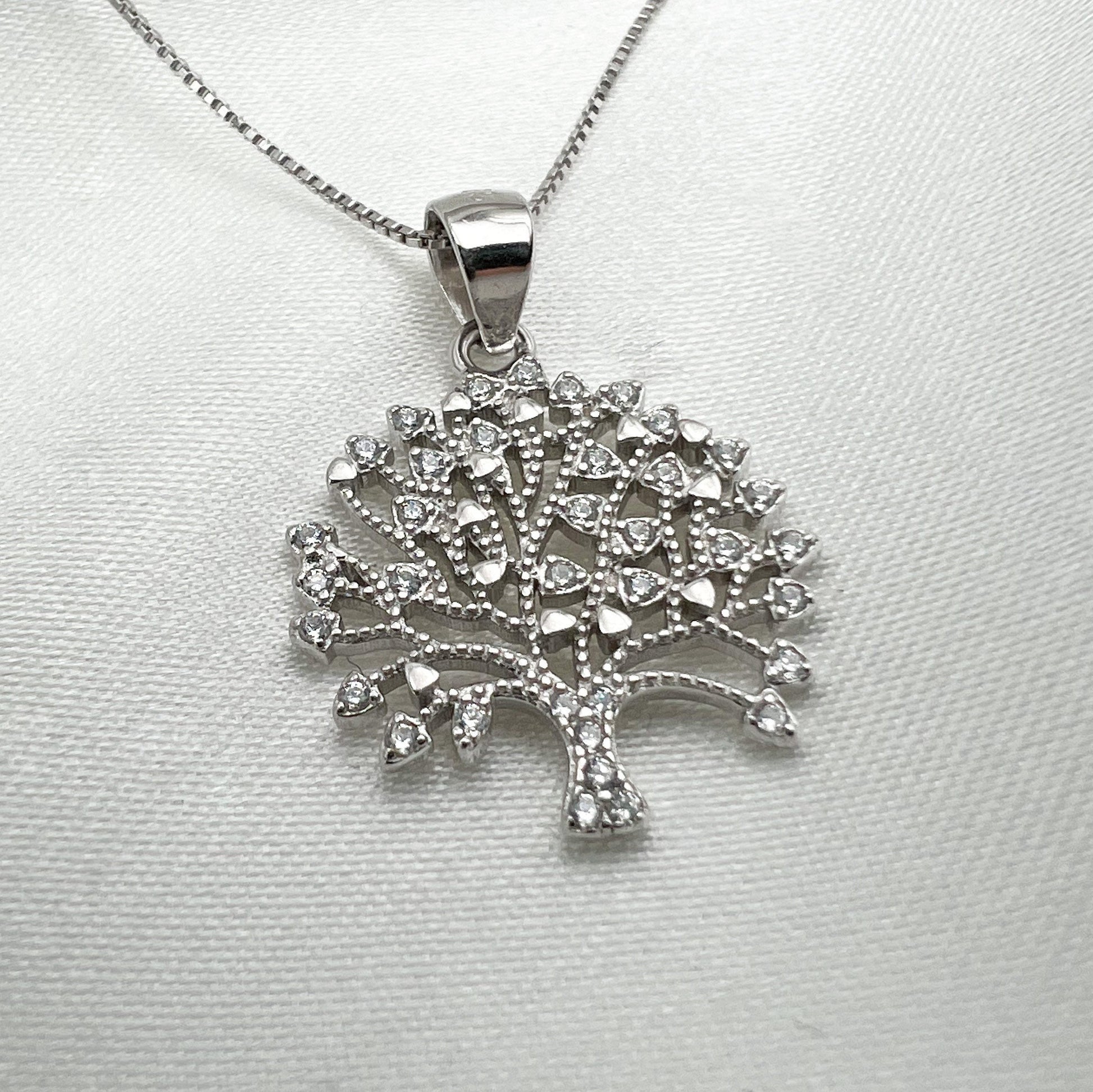 Tree of Life Pendant in Sterling Silver 925 with Zircons and Silver Chain