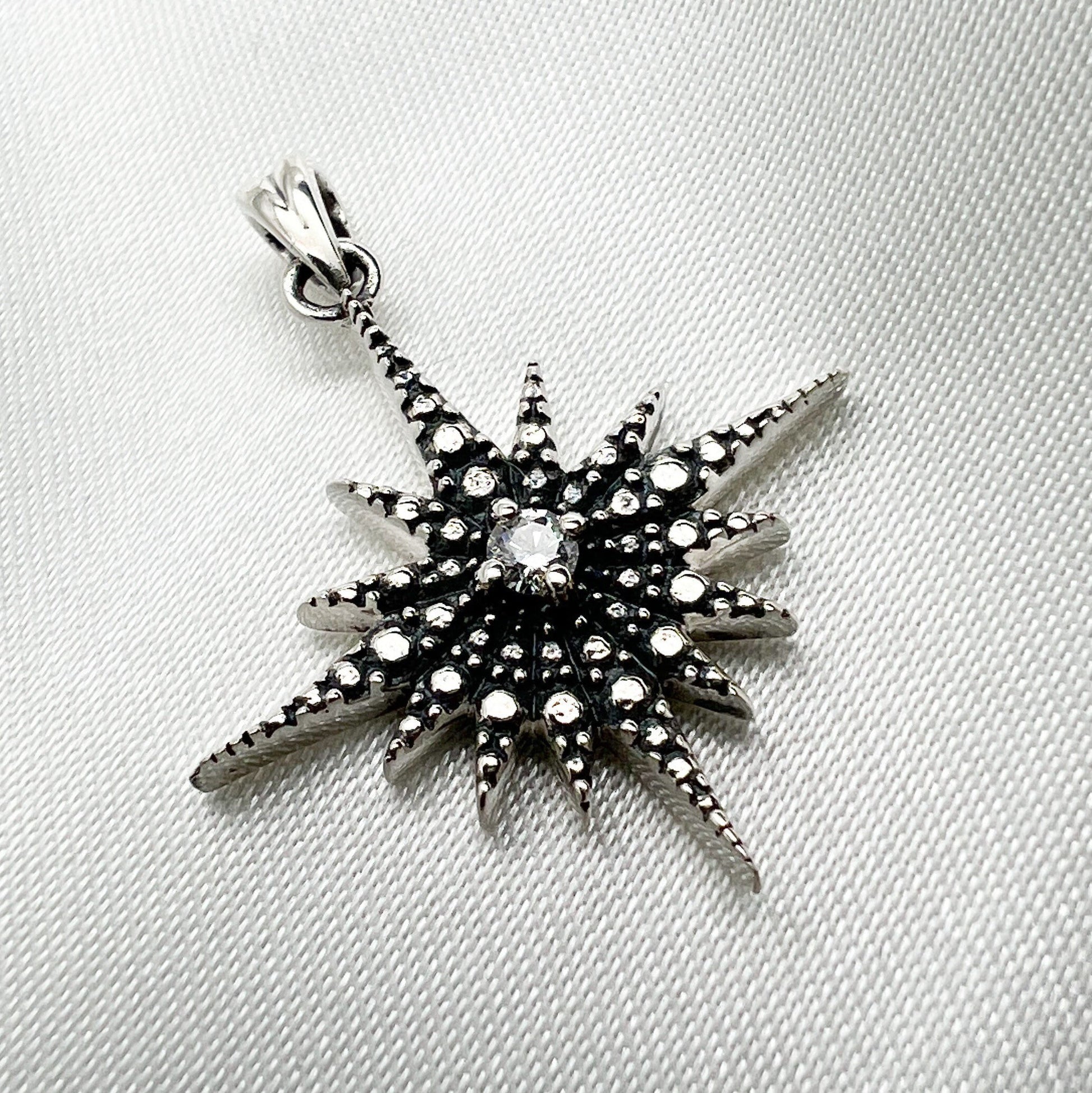 Elegant Star of Bethlehem Necklace in Silver 925 with Zircons and Included Chain
