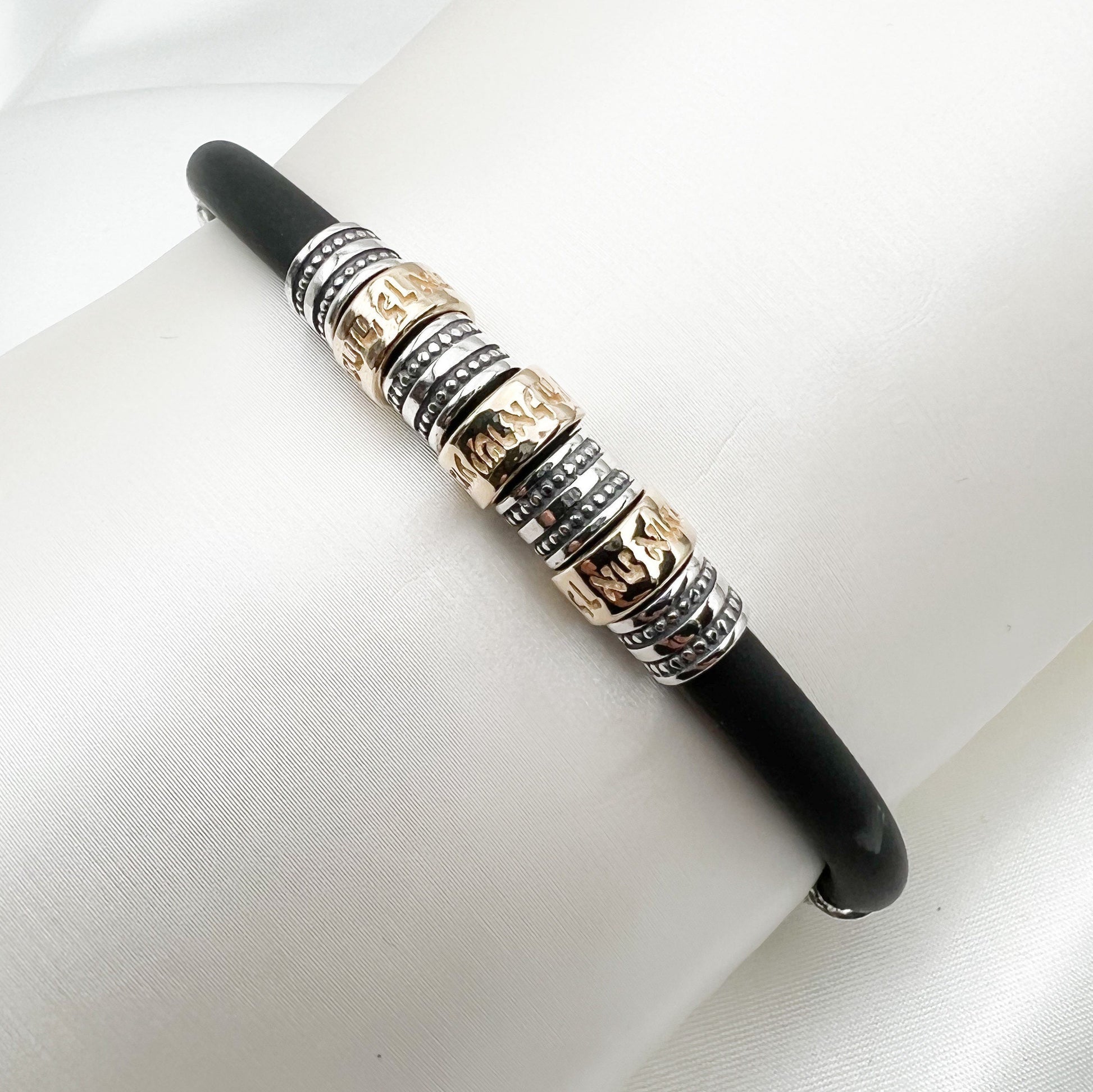 Three Blessings Bracelet in Silicone with Silver 925 and Gold Details