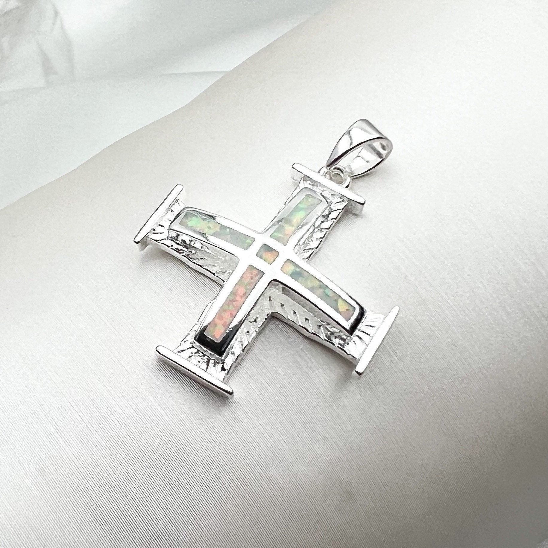 White Opal Cross Pendant Necklace – Silver 925