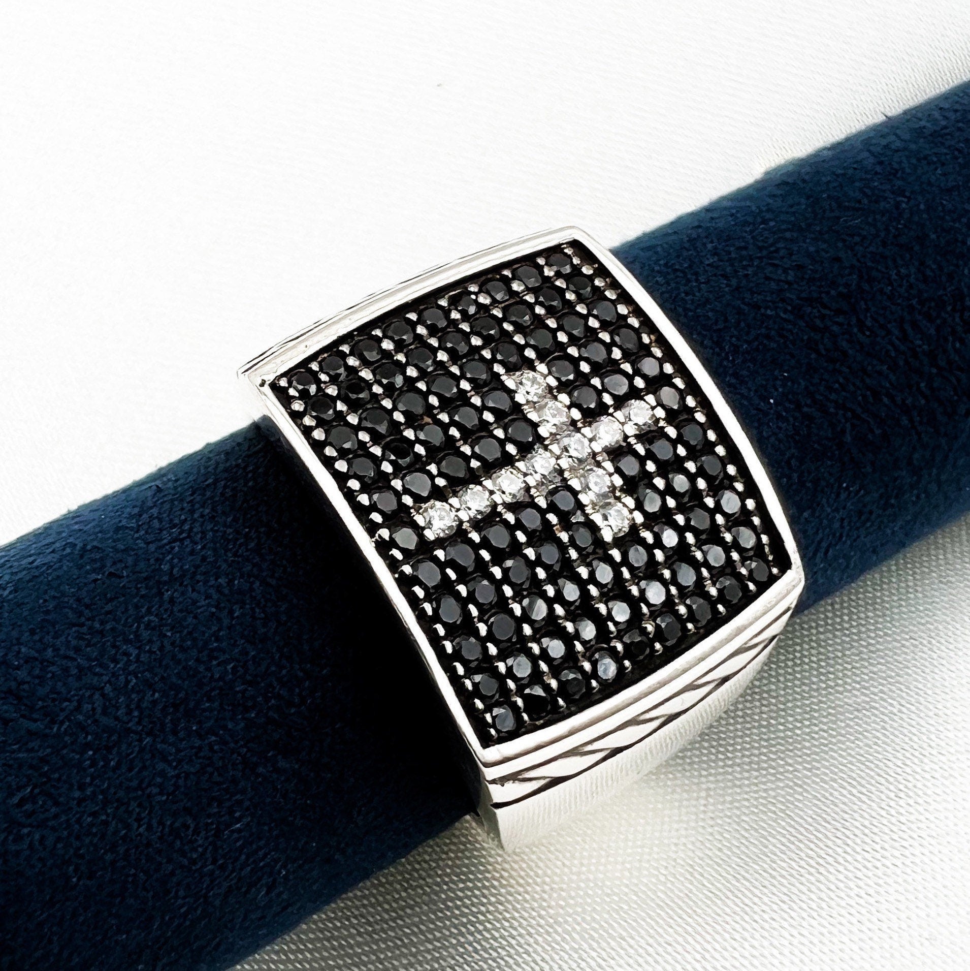 Striking Men's Silver Cross Ring with Black Onyx and Zircons – A Symbol of Strength