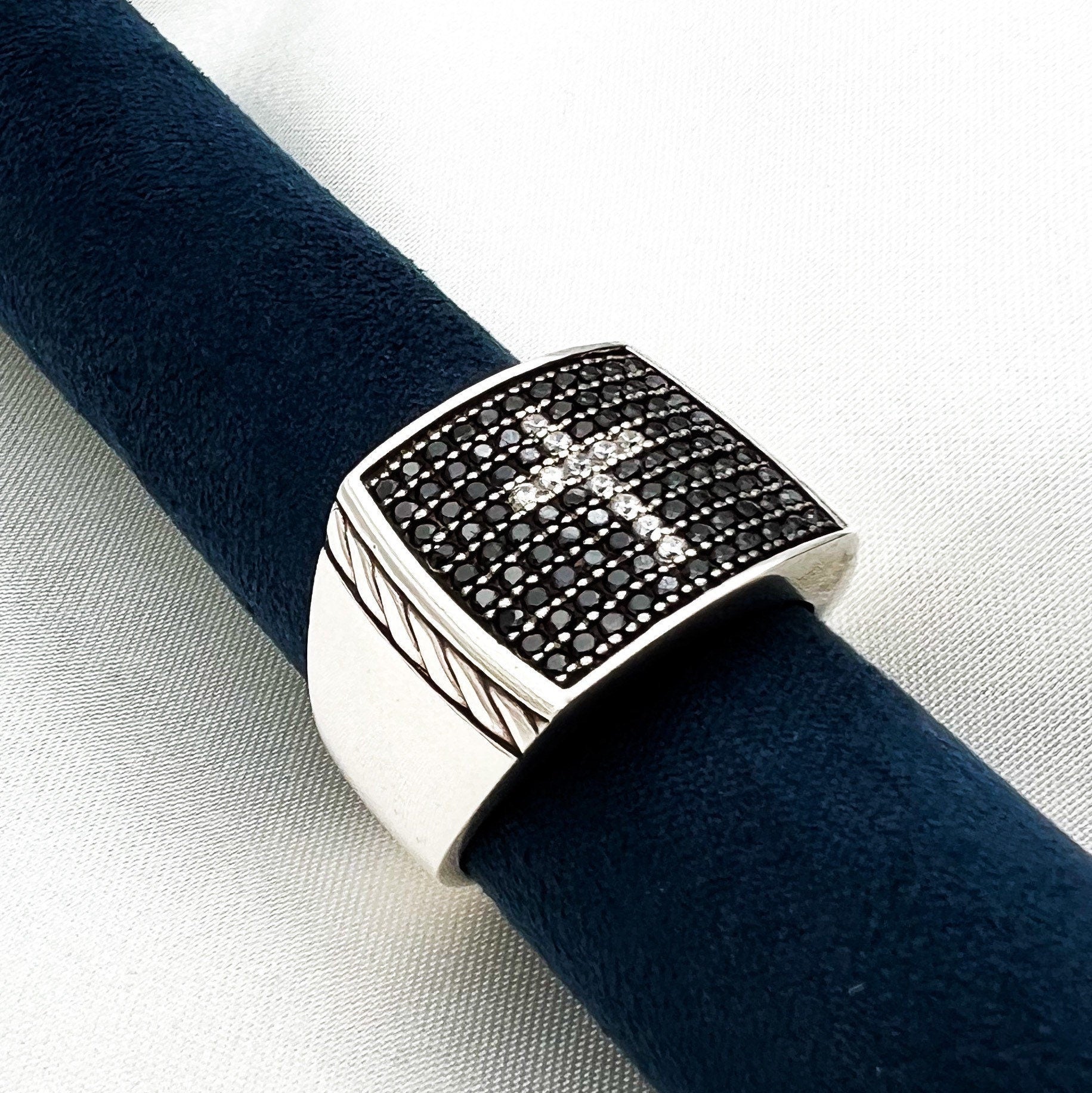 Striking Men's Silver Cross Ring with Black Onyx and Zircons – A Symbol of Strength