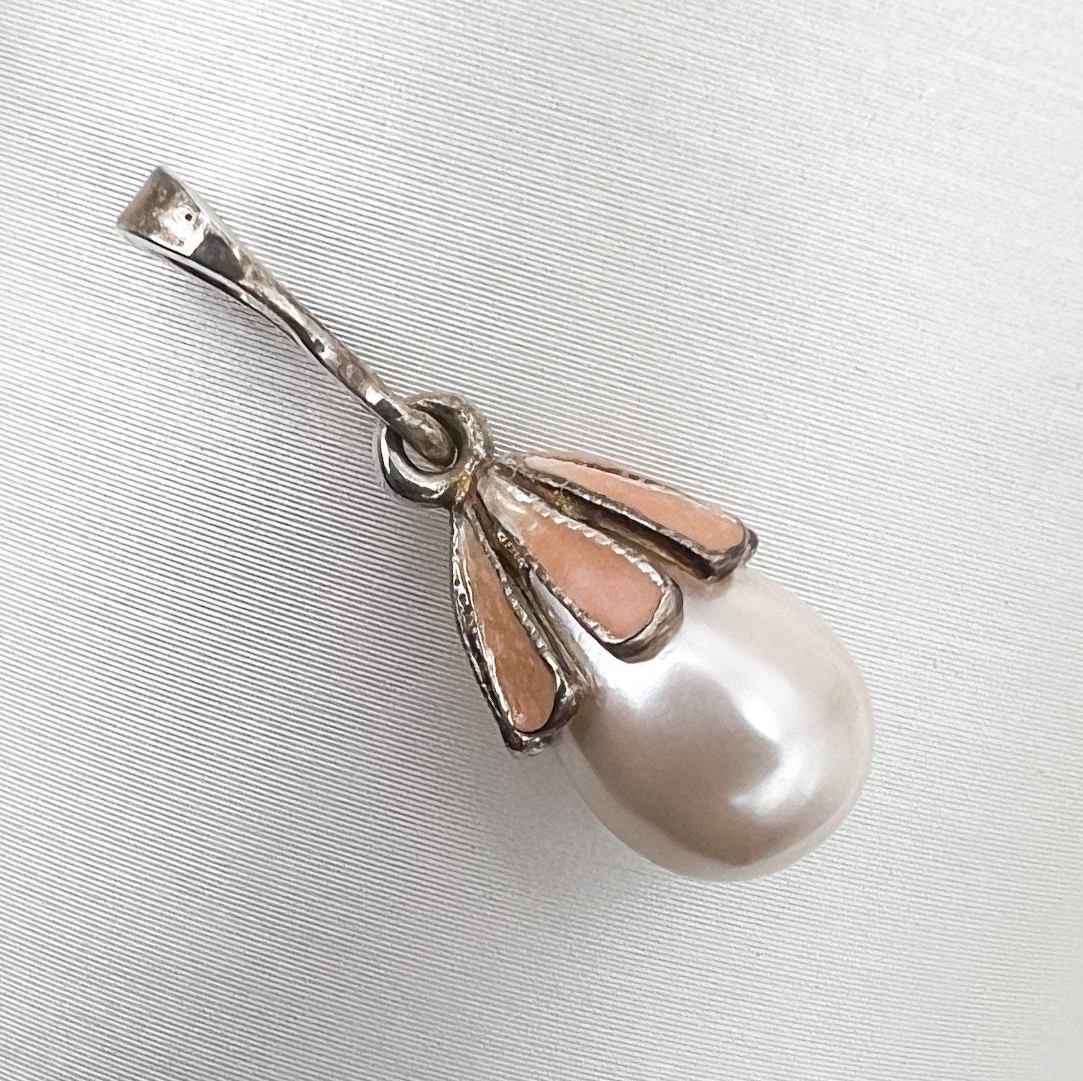 Pink Pearl Blessing Egg Pendant in 925 Silver