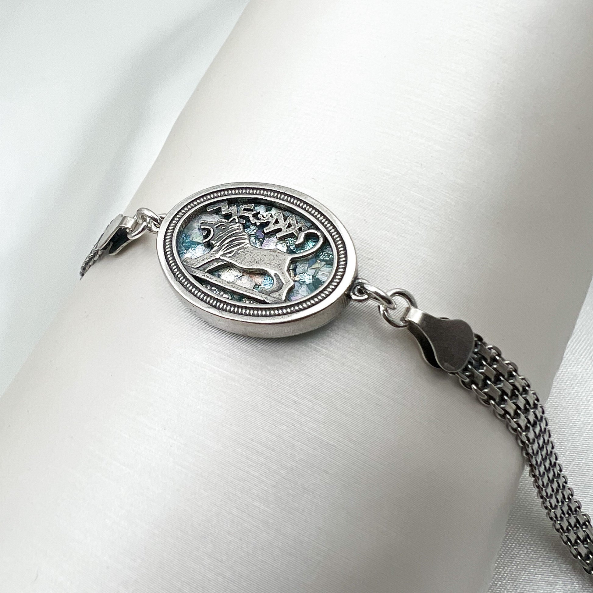 Lion of Judah Roman Glass Bracelet in Silver 925