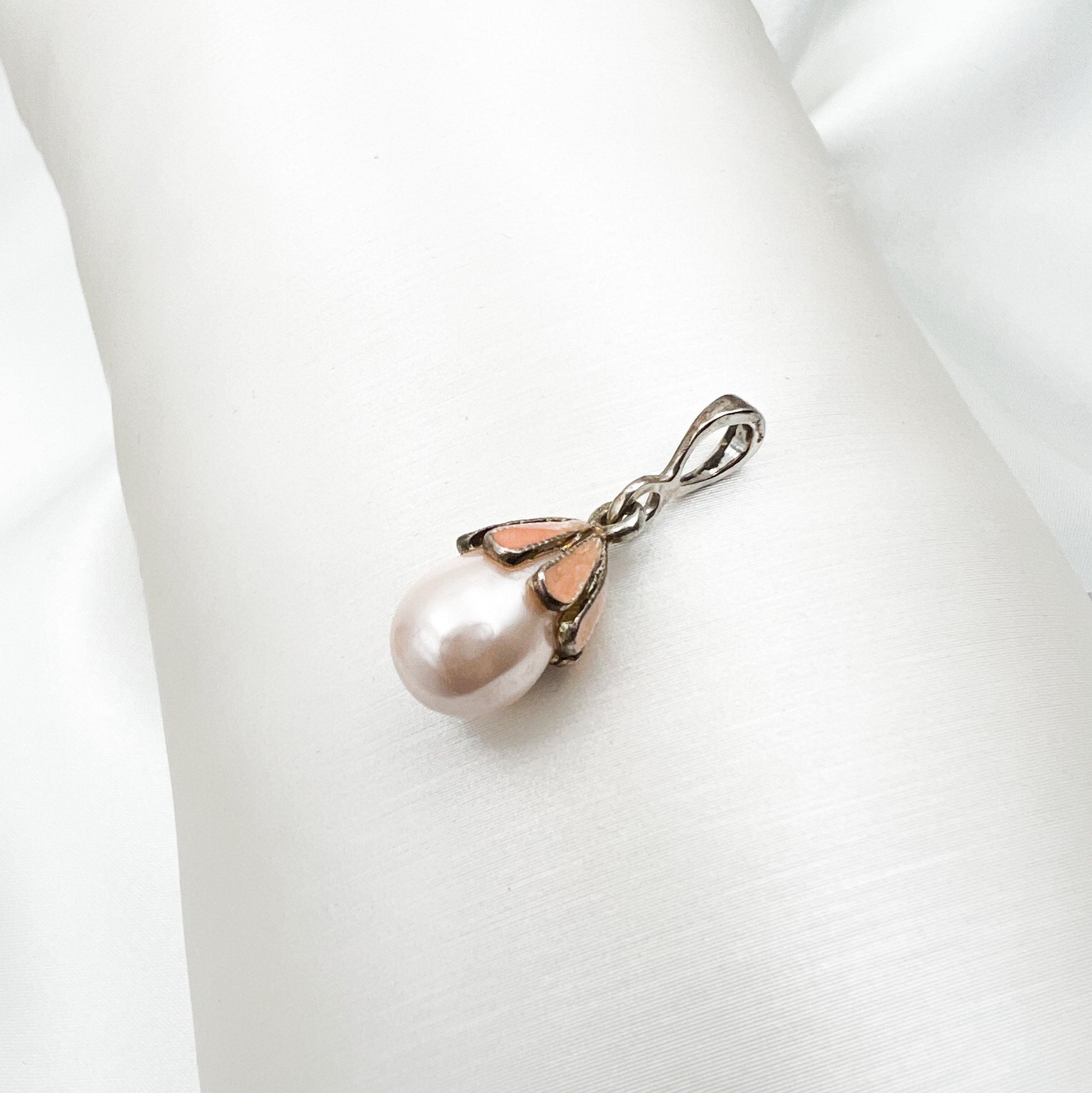 Pink Pearl Blessing Egg Pendant in 925 Silver