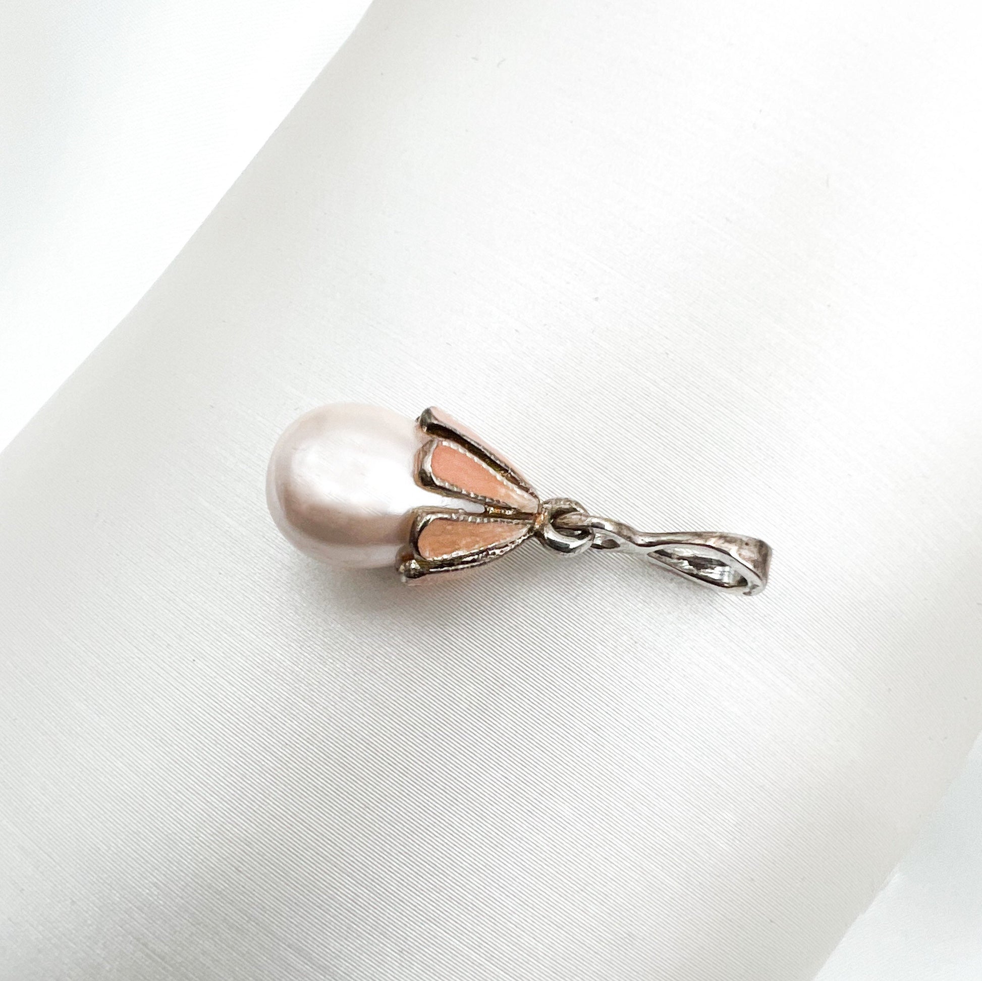 Pink Pearl Blessing Egg Pendant in 925 Silver