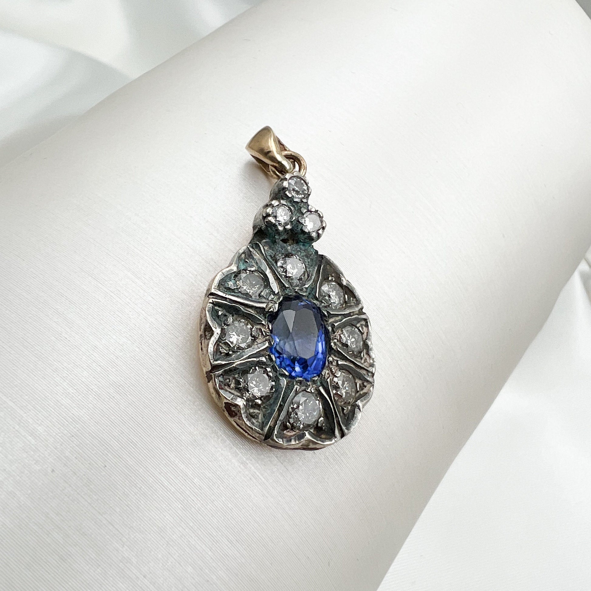Vintage Sapphire, Diamonds and Gold Pendant