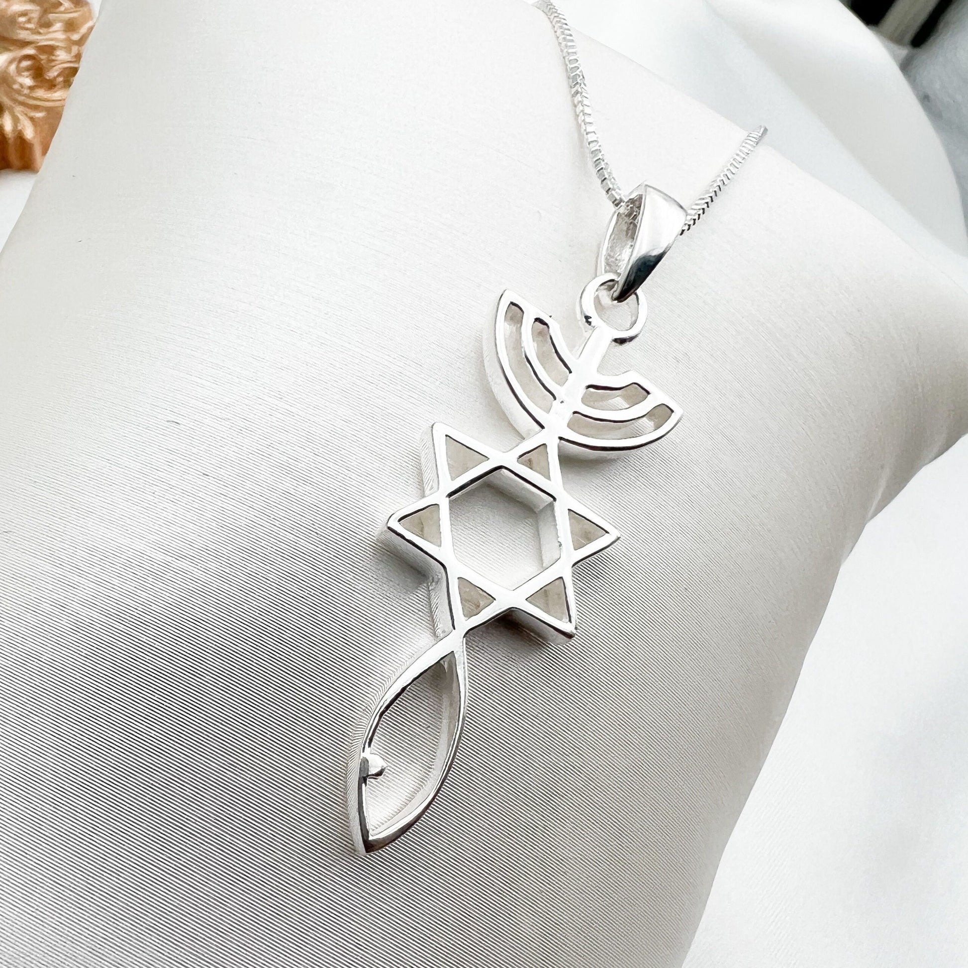 Grafted In Pendant in Sterling Silver 925