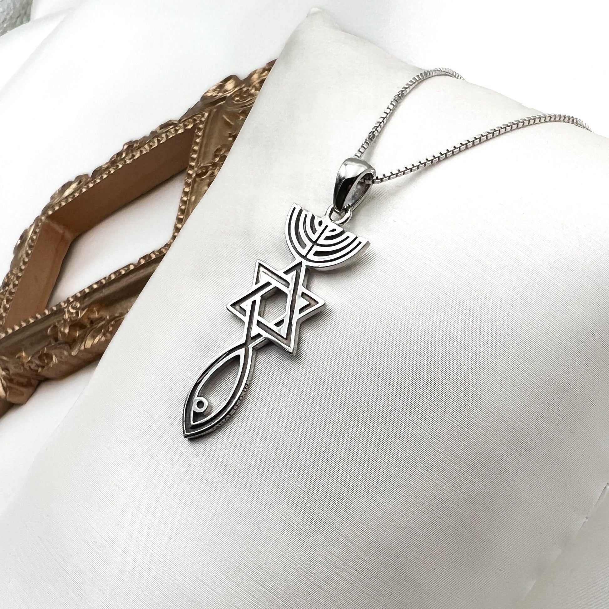 Grafted In Pendant in Silver 925
