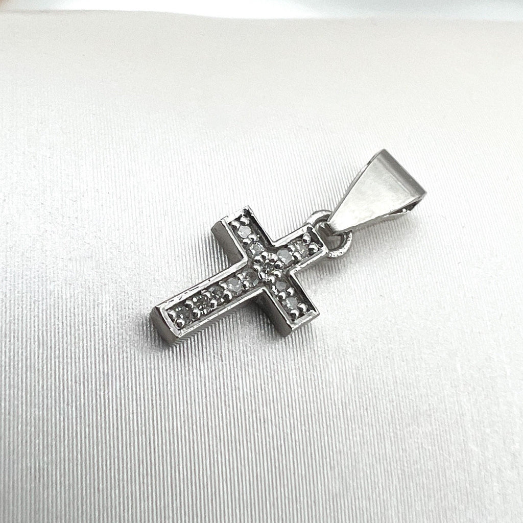 Delicate White Gold Cross Pendant with Diamonds