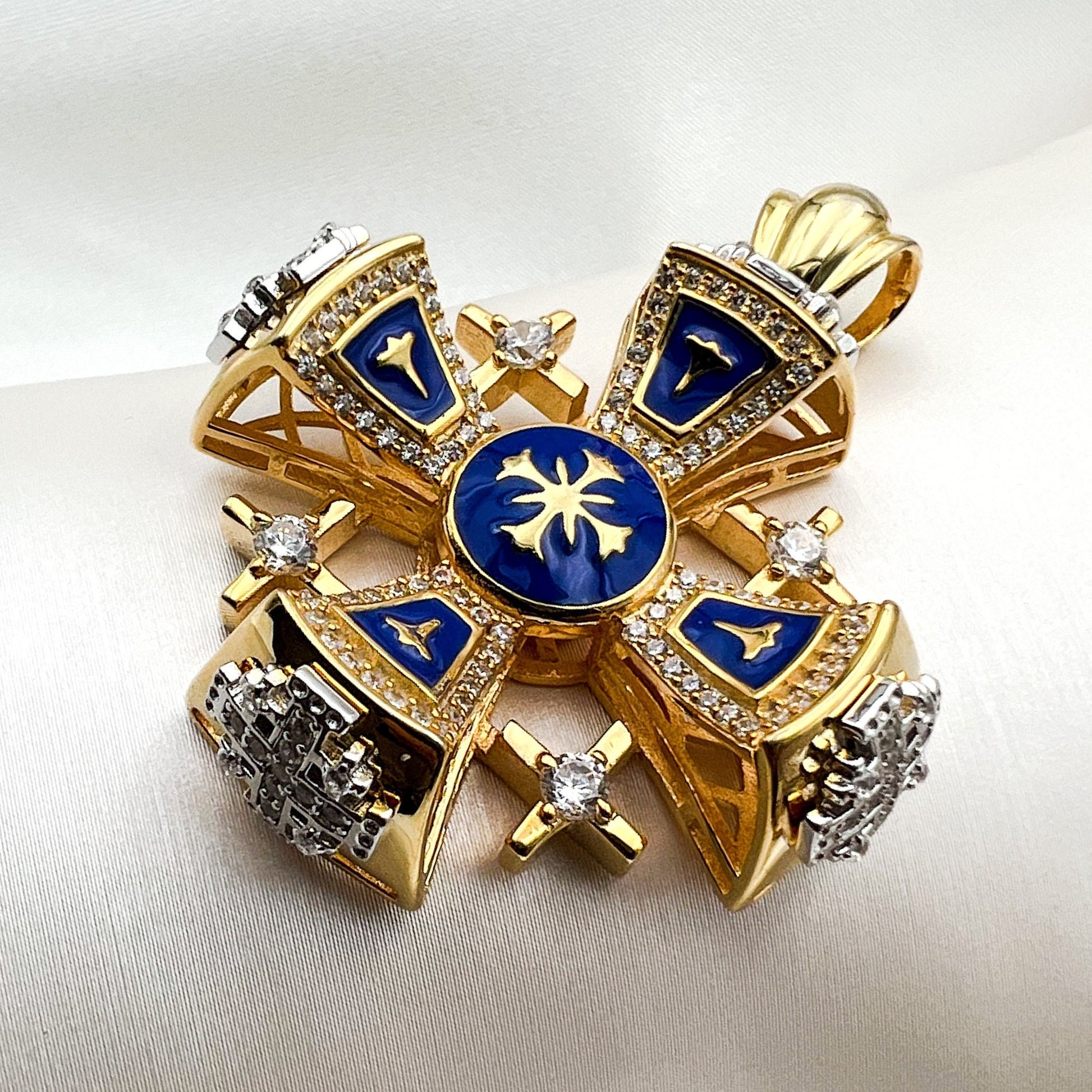 Jerusalem Cross Pendant | A Bold Testament of Faith in Sterling Silver and 18k Gold