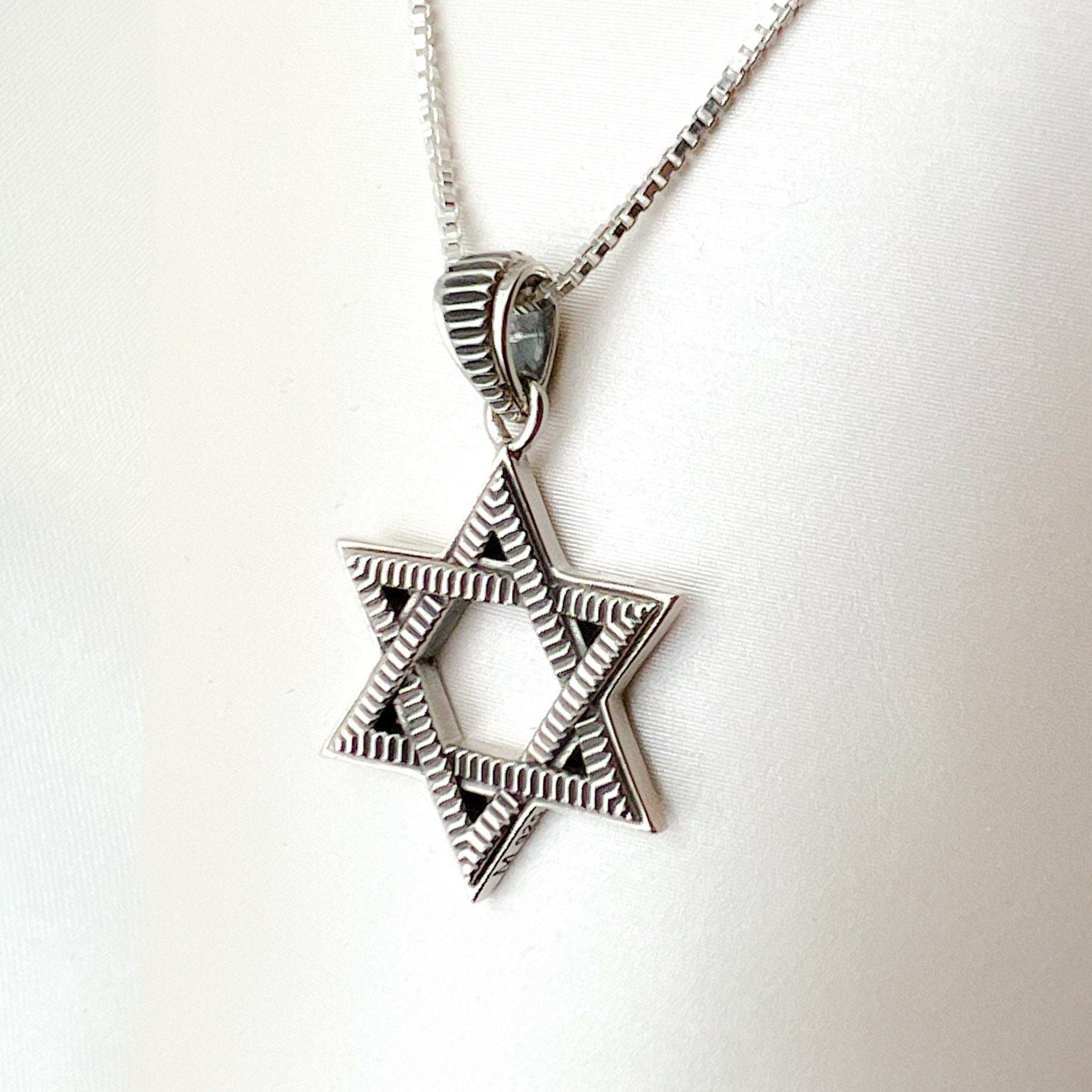 925 Silver Star of David Pendant with Chain – Perfect Small Symbol of Faith