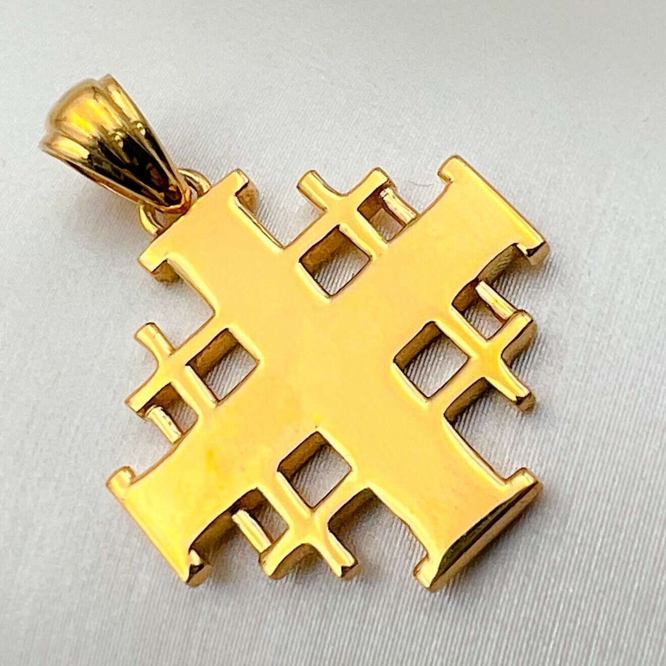 Radiant Jerusalem Cross Pendant in Silver 925 and 18k Gold