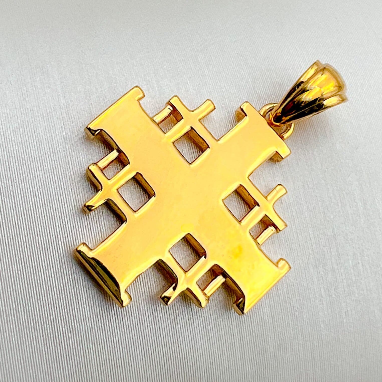 Radiant Jerusalem Cross Pendant in Silver 925 and 18k Gold