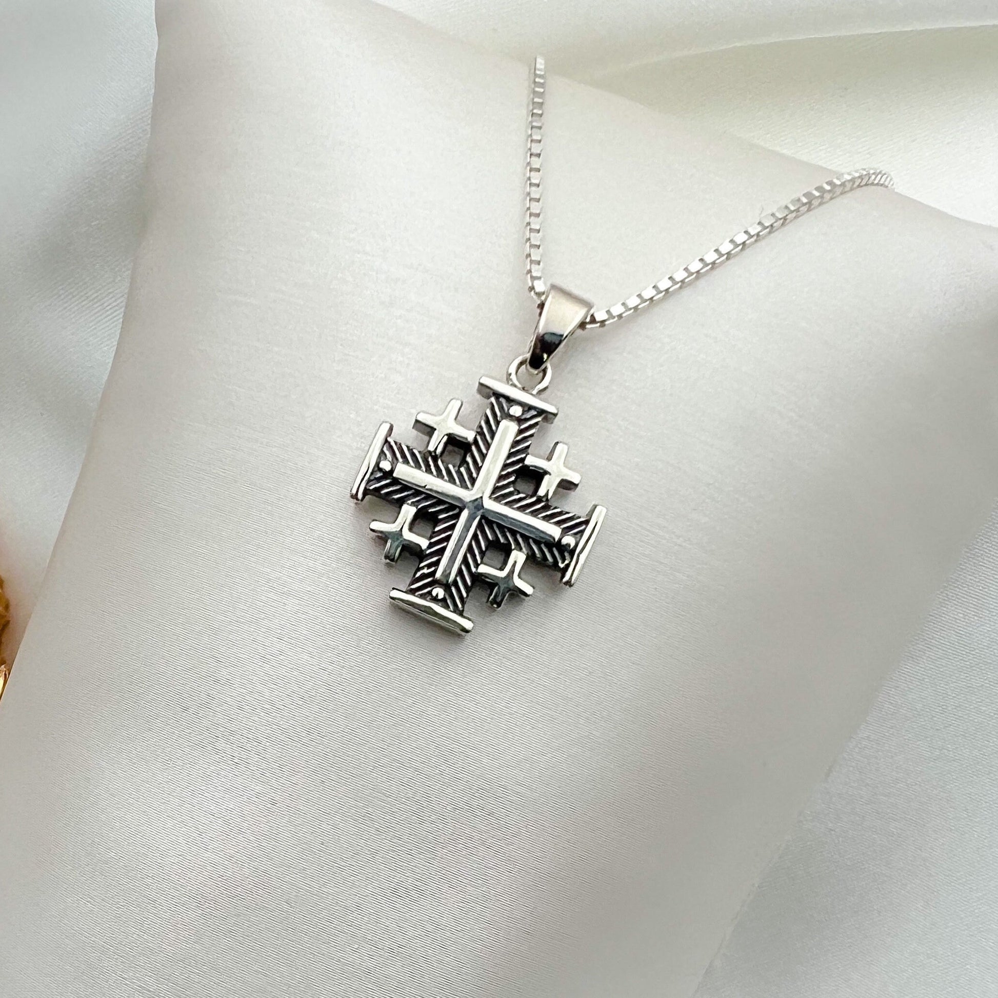 Jerusalem Cross Pendant in Sterling Silver with 925 Silver Chain