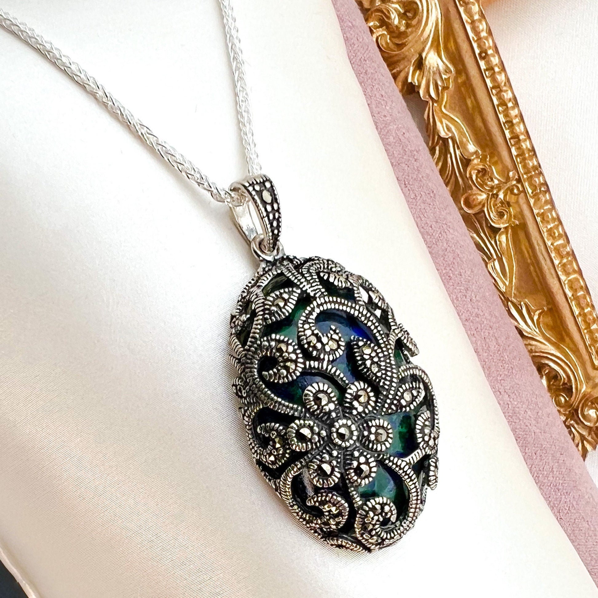 Timeless Sterling Silver King Solomon Pendant