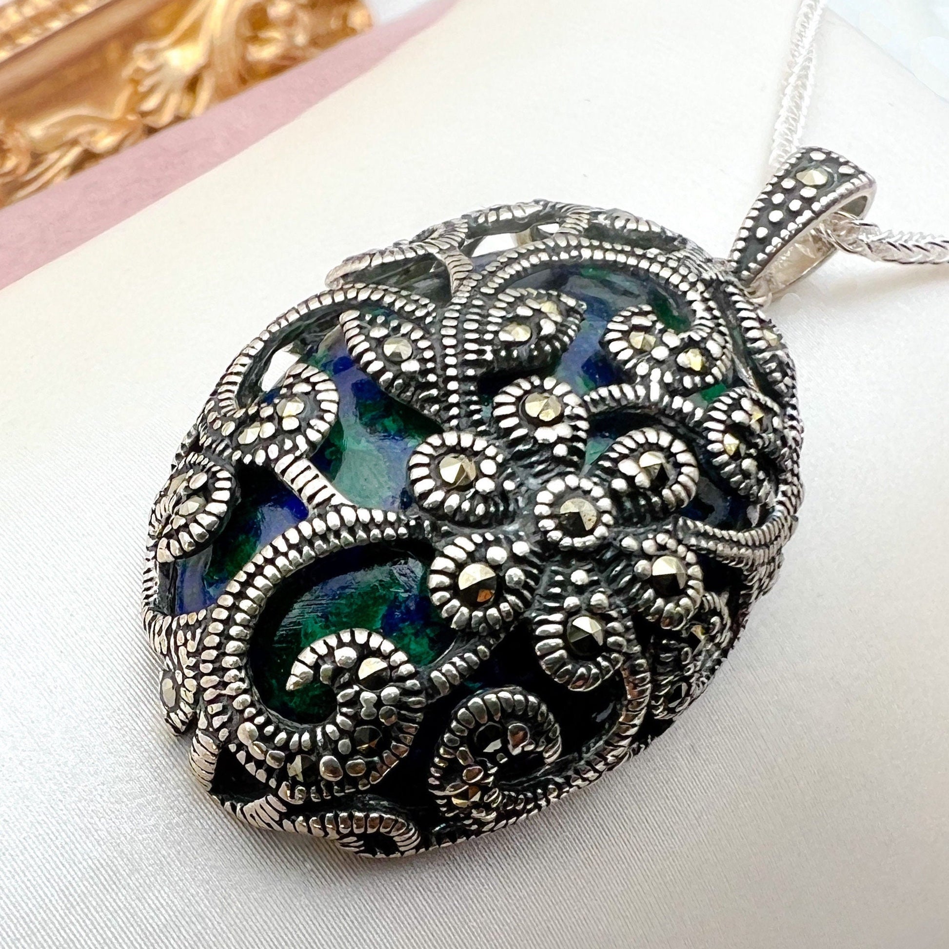 Timeless Sterling Silver King Solomon Pendant
