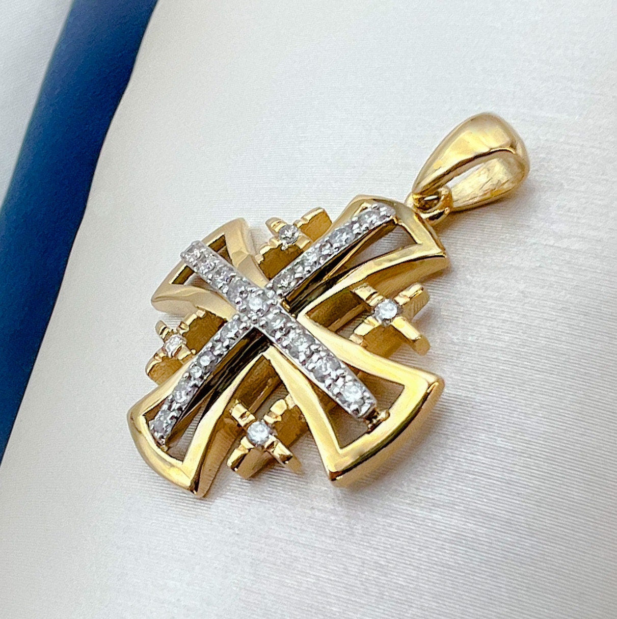 Divine Jerusalem Cross 14k Gold Pendant with 25 Diamonds 0.35ct