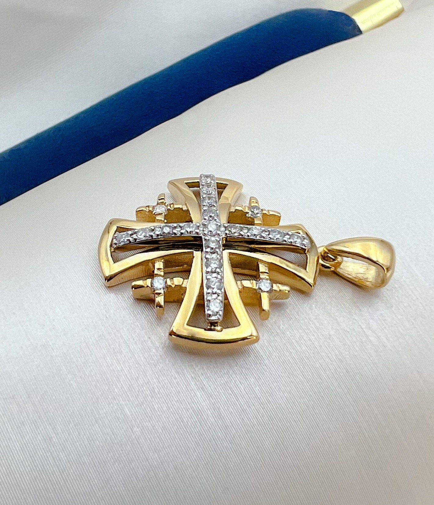 Divine Jerusalem Cross 14k Gold Pendant with 25 Diamonds 0.35ct