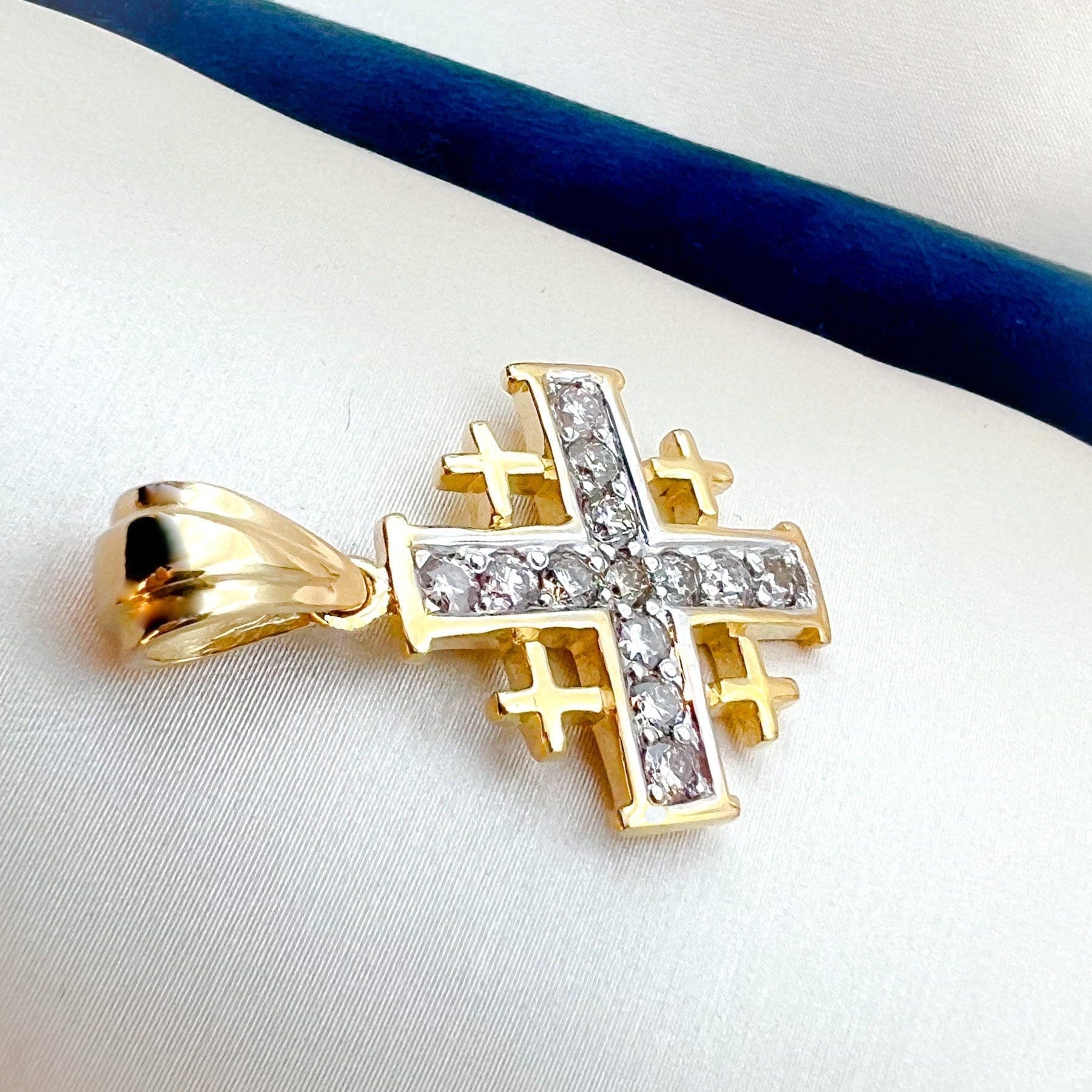 Jerusalem Cross Pendant | Symbol of Devotion with 13 Diamonds 0.65ct in 14k Gold