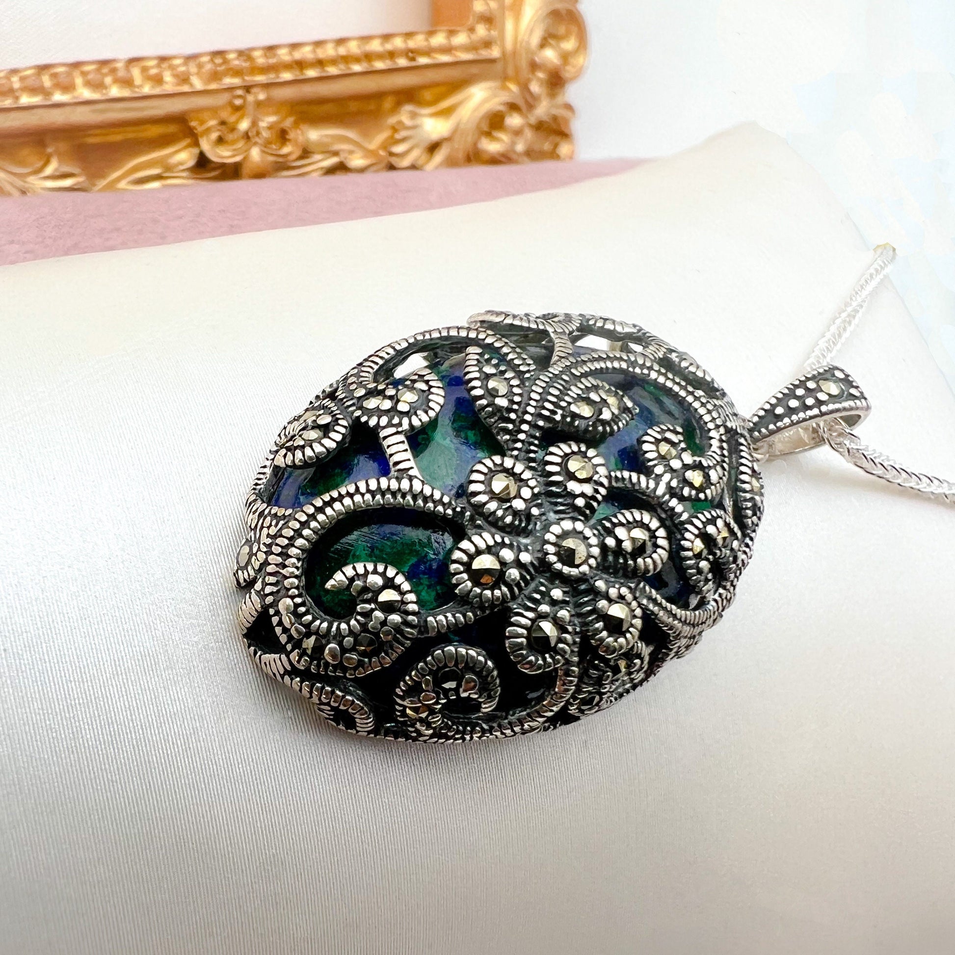 Timeless Sterling Silver King Solomon Pendant