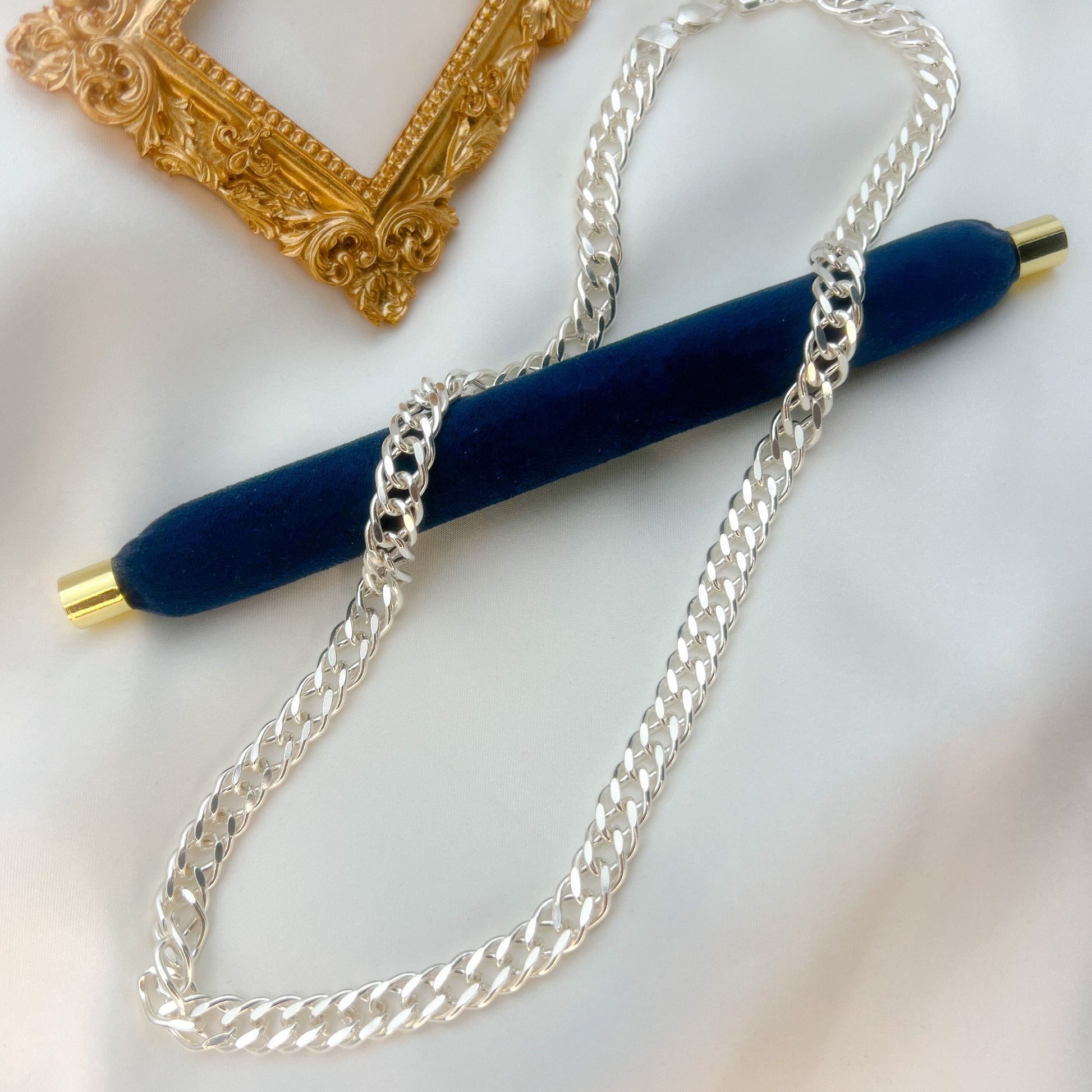 Pure Silver 925 Curb Necklace for Timeless Elegance