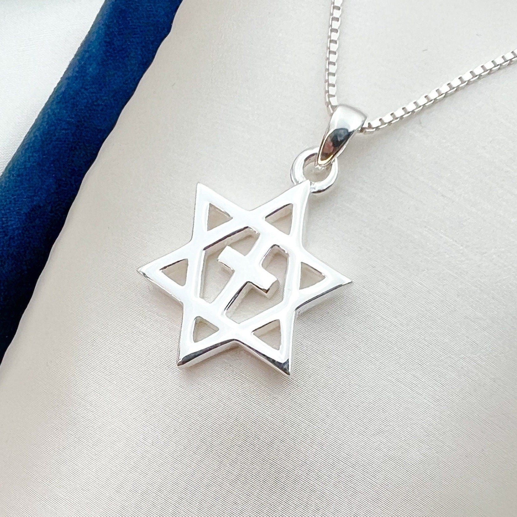 Messianic David Star Pendant with Cross in 925 Silver
