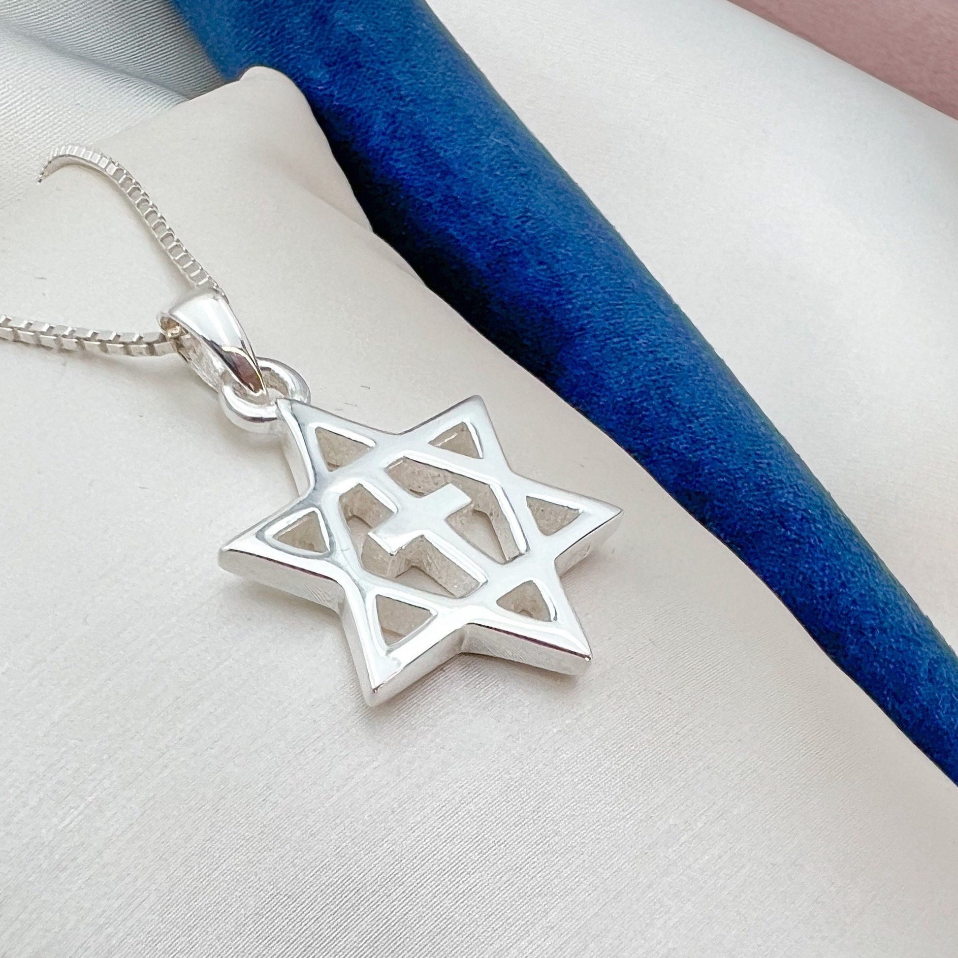 Messianic David Star Pendant with Cross in 925 Silver