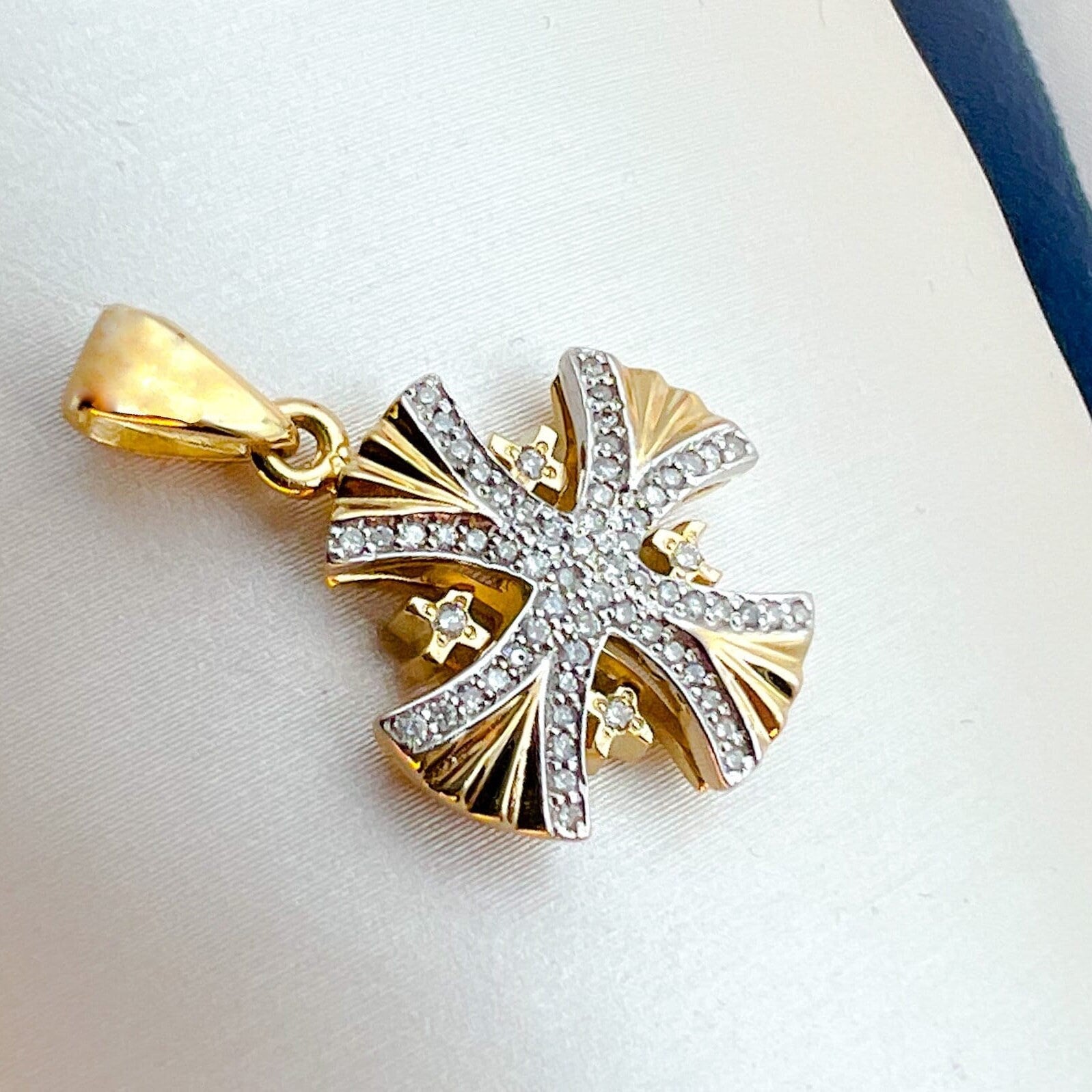 Sacred Jerusalem Cross Pendant 14k Gold with 68 Diamonds 0.35ct